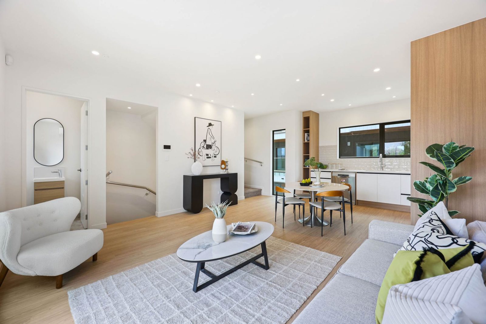 11/4 Springbank Lane, Te Atatu Peninsula, photo 9