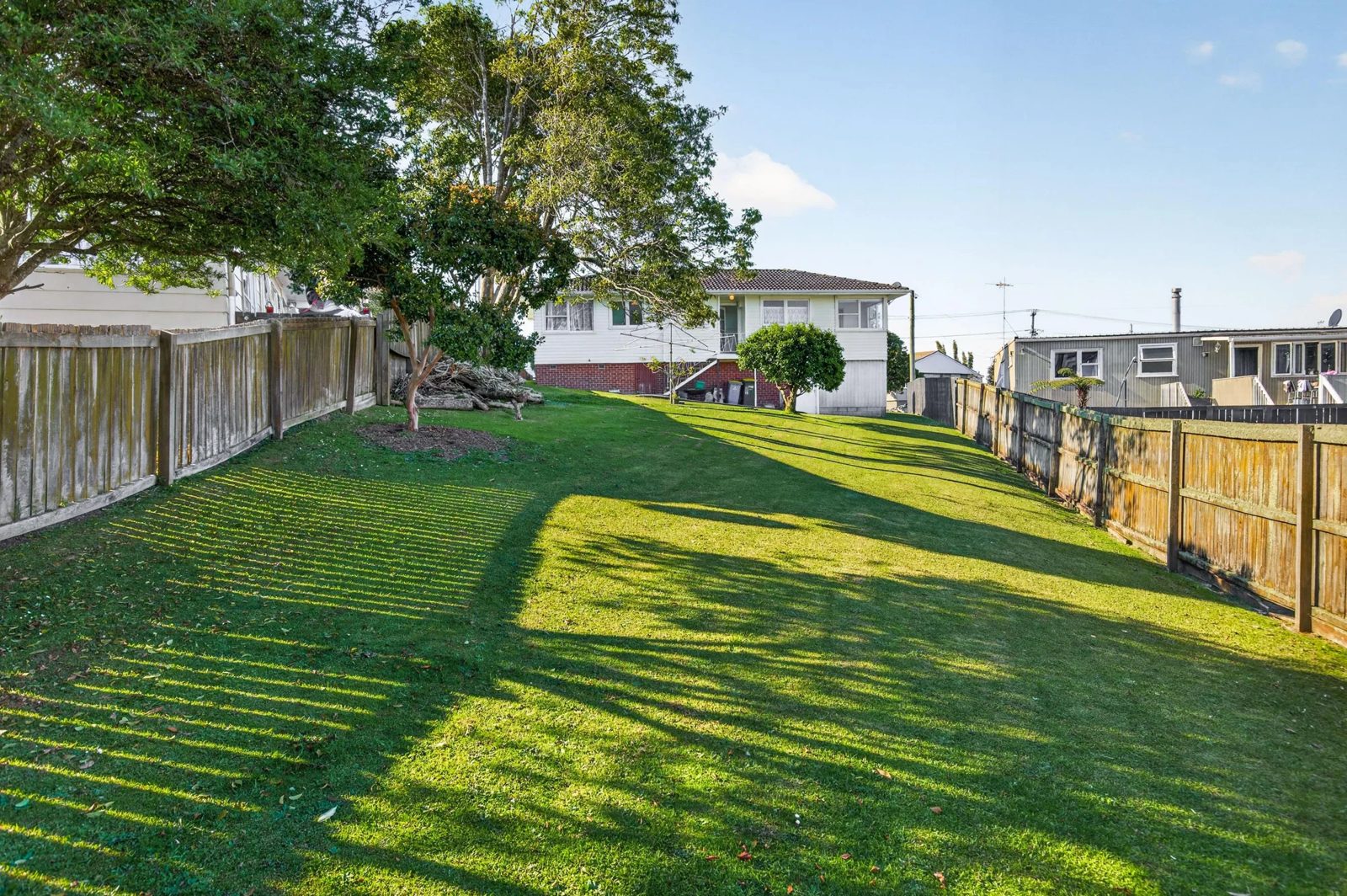 55 Royal View Road, Te Atatu South, photo 19