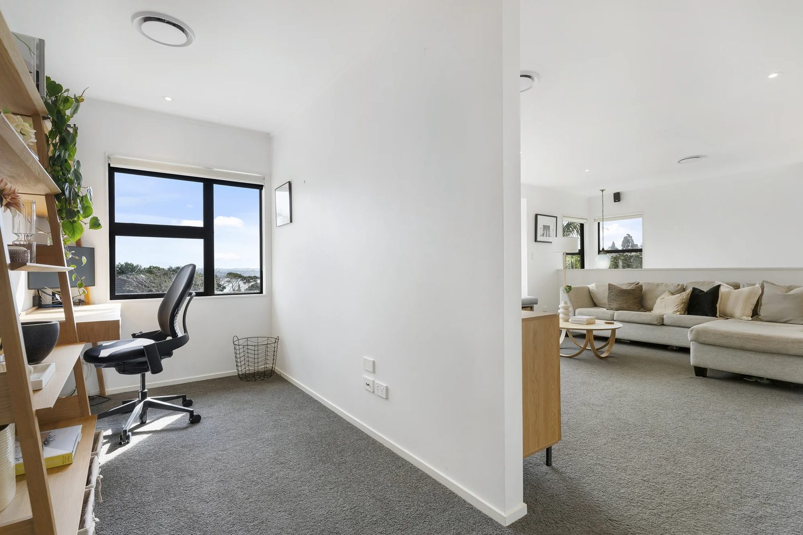 2 Pluto Place, Beach Haven, photo 17