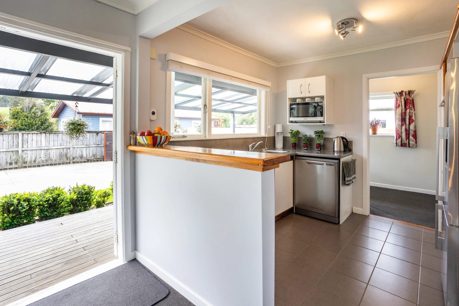 128 Awaroa Road, Helensville, photo 4