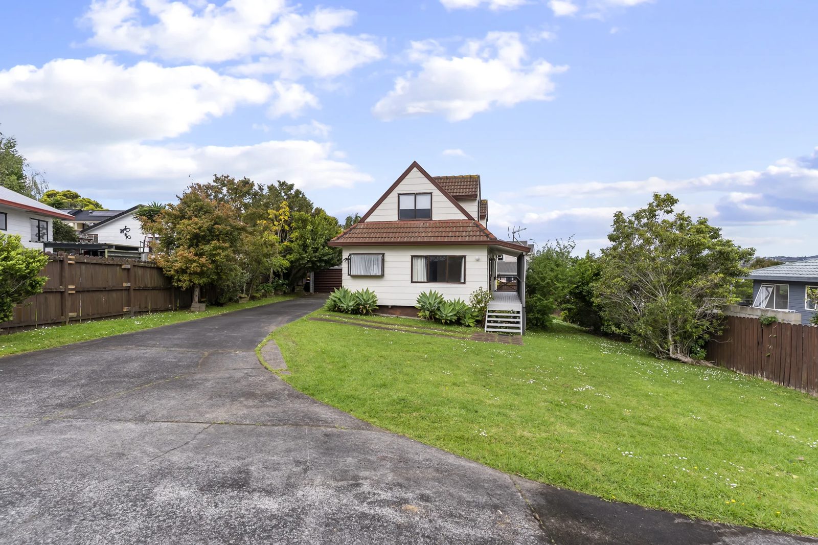 9 Gosford Drive, Botany Downs, photo 20