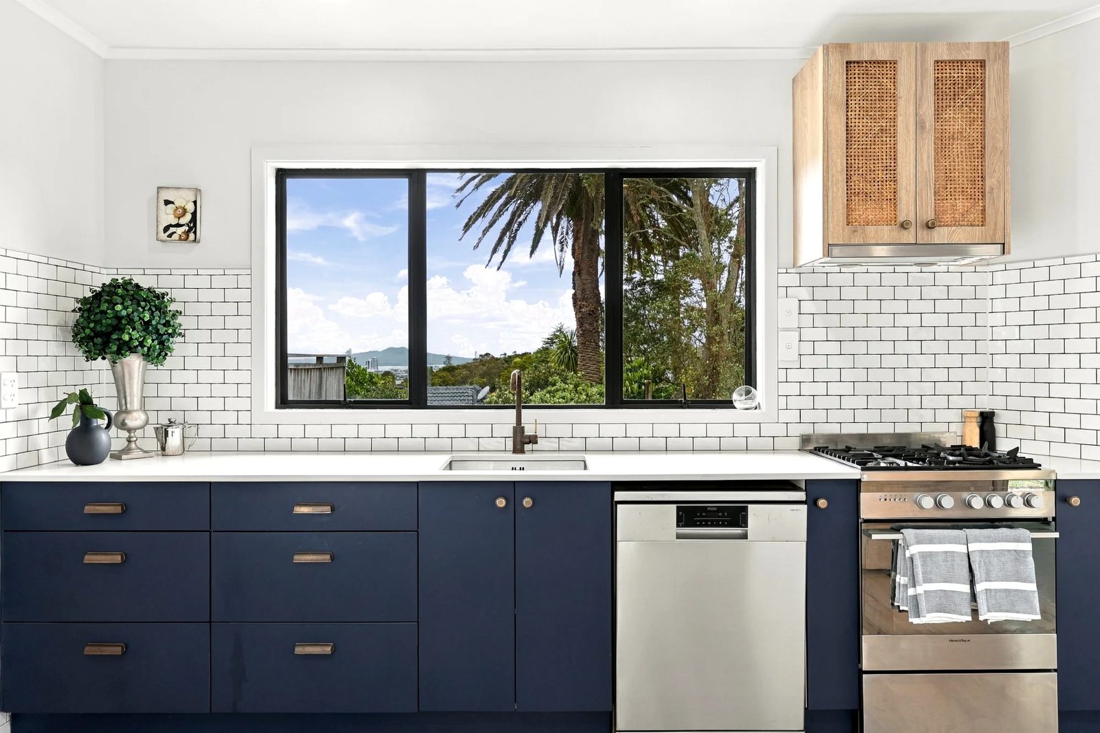 239 Glenfield Road, Hillcrest, photo 3