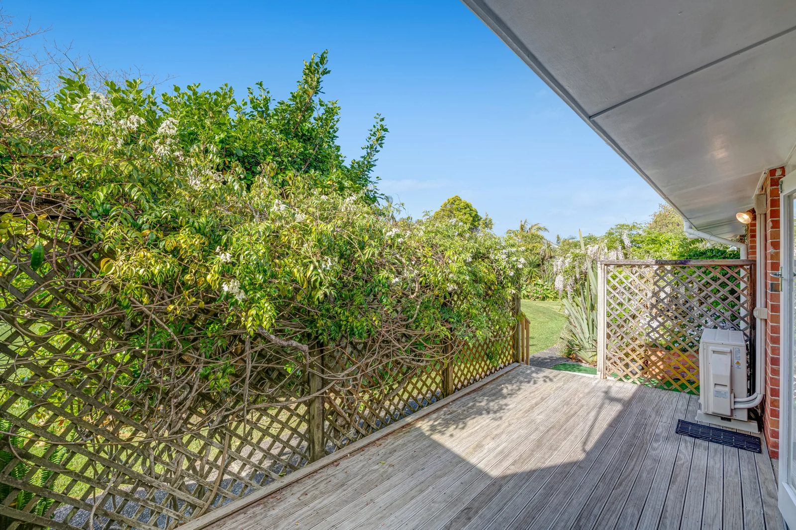 4/19 Montana Avenue, Murrays Bay, photo 7