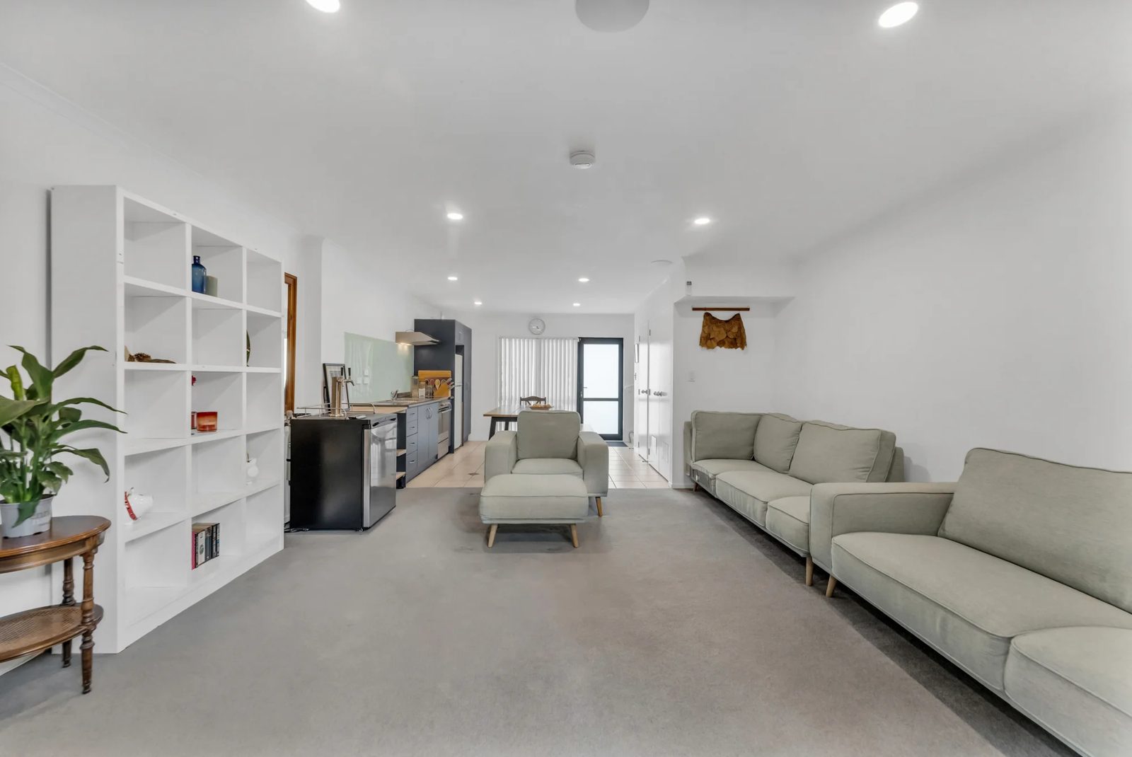 14/3 Ambrico Place, New Lynn, photo 2