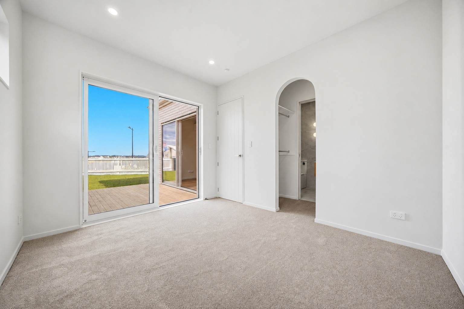 2 Ara Taha Crescent, Orewa, photo 15