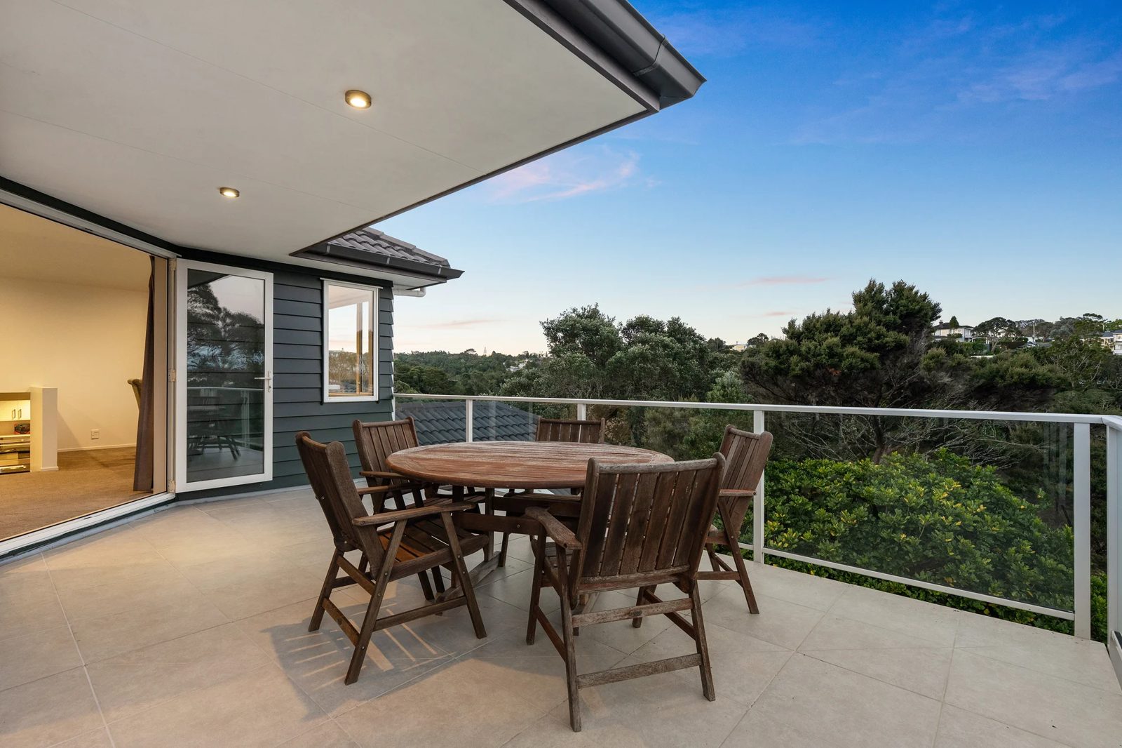 66 Maritime Terrace, Birkenhead, photo 2