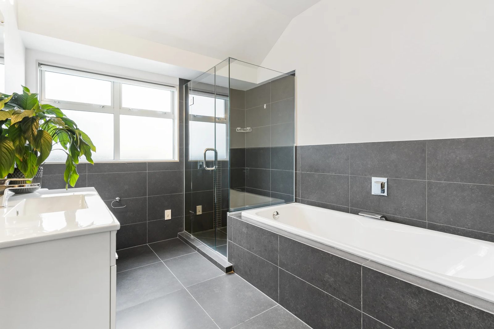 66 Maritime Terrace, Birkenhead, photo 12