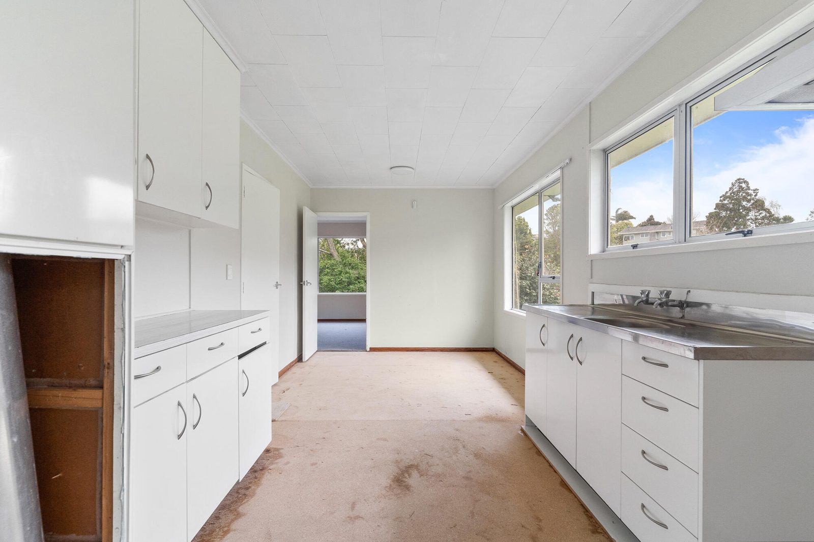 1 and 2/19 Hanui Place, Massey, photo 4