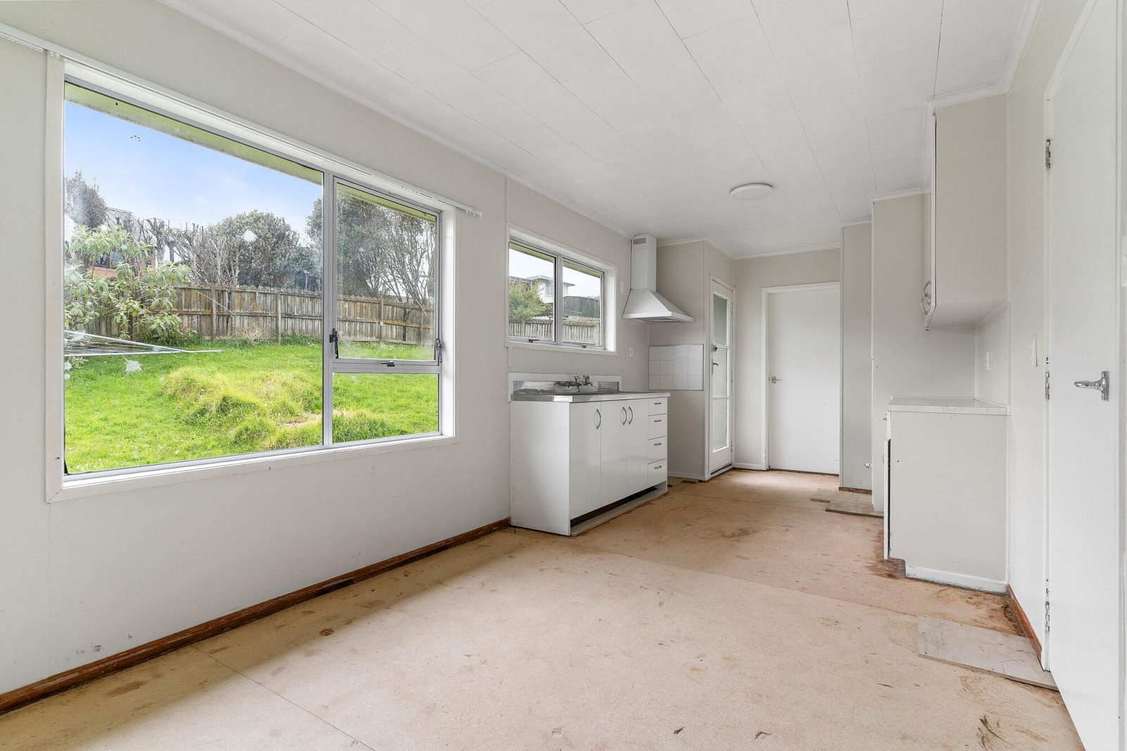 1 and 2/19 Hanui Place, Massey, photo 9