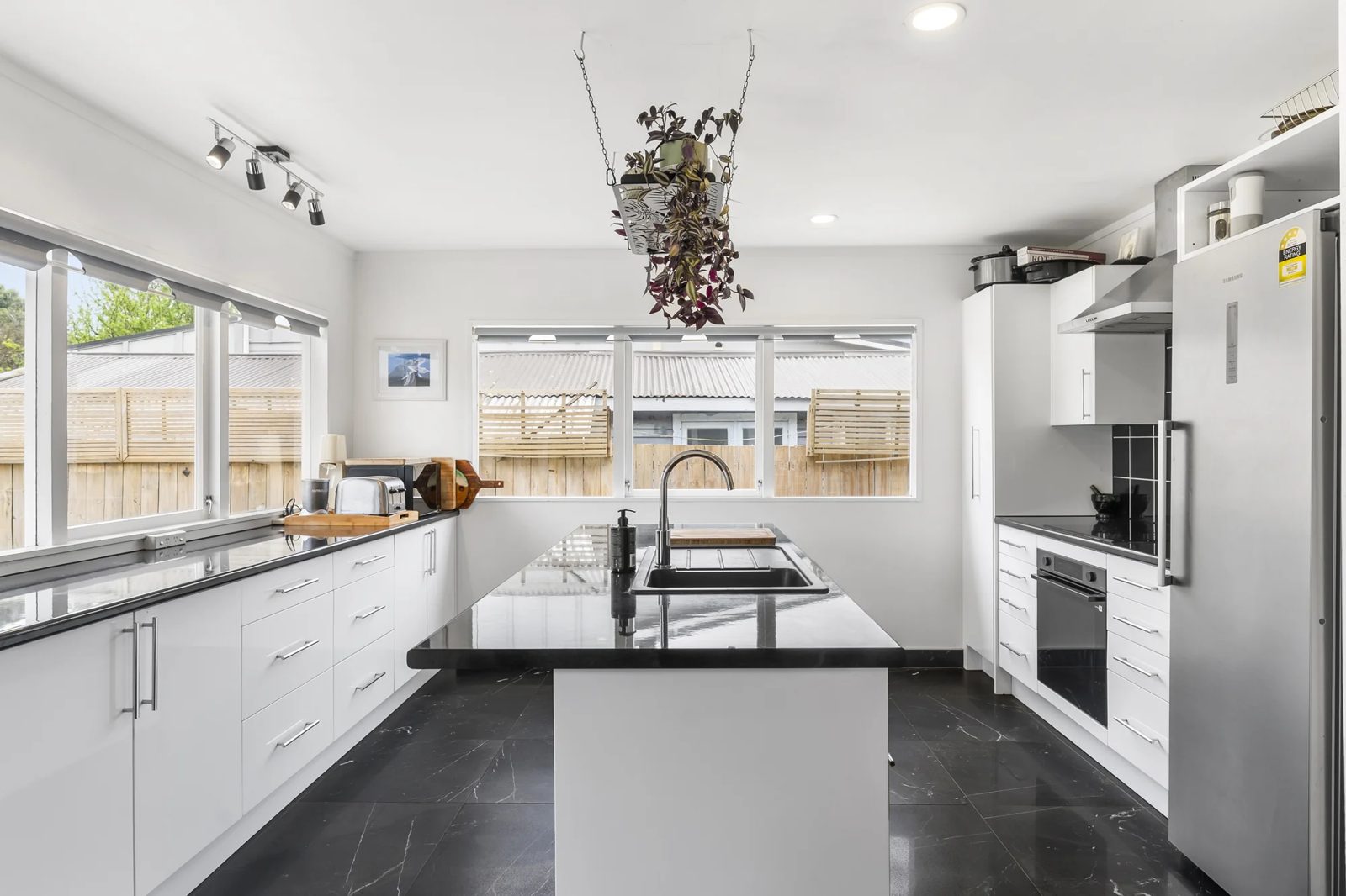 27 Stevenson Road, Clarks Beach, photo 5