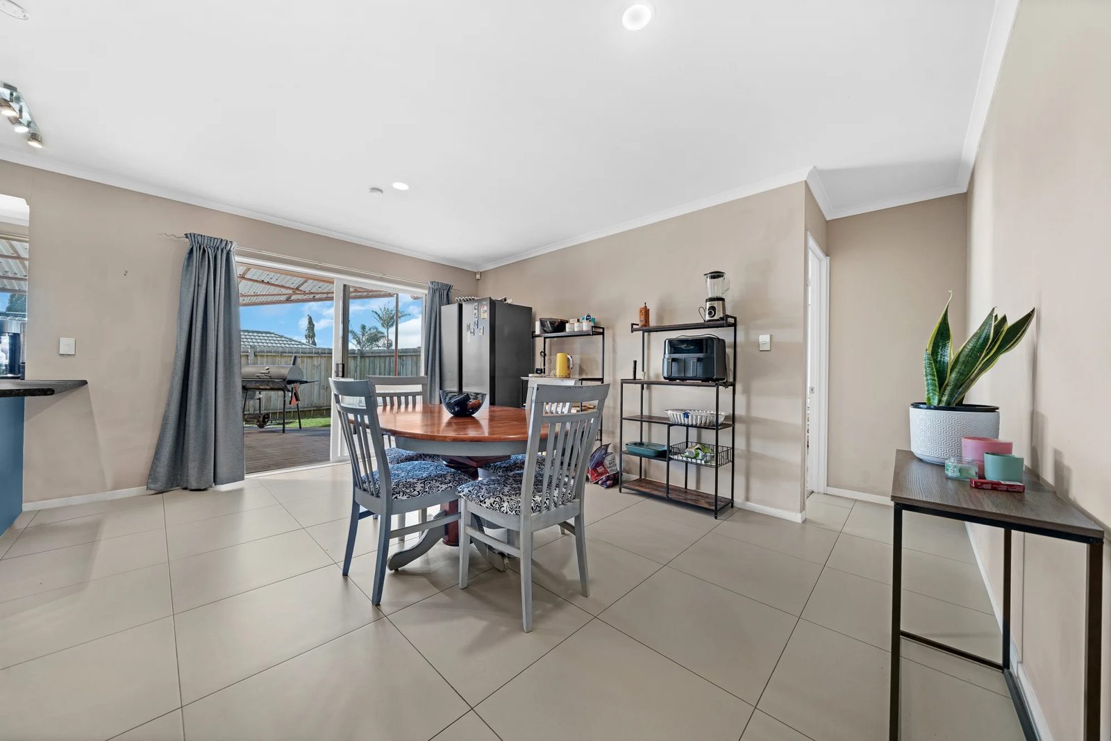 9 Isabella Drive, Pukekohe, photo 8