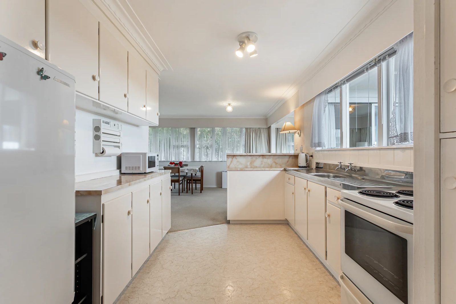 20 Fairway Avenue, Red Beach, photo 4