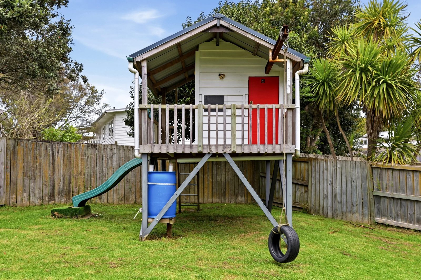 34 Fairclough Road, Beach Haven, photo 19