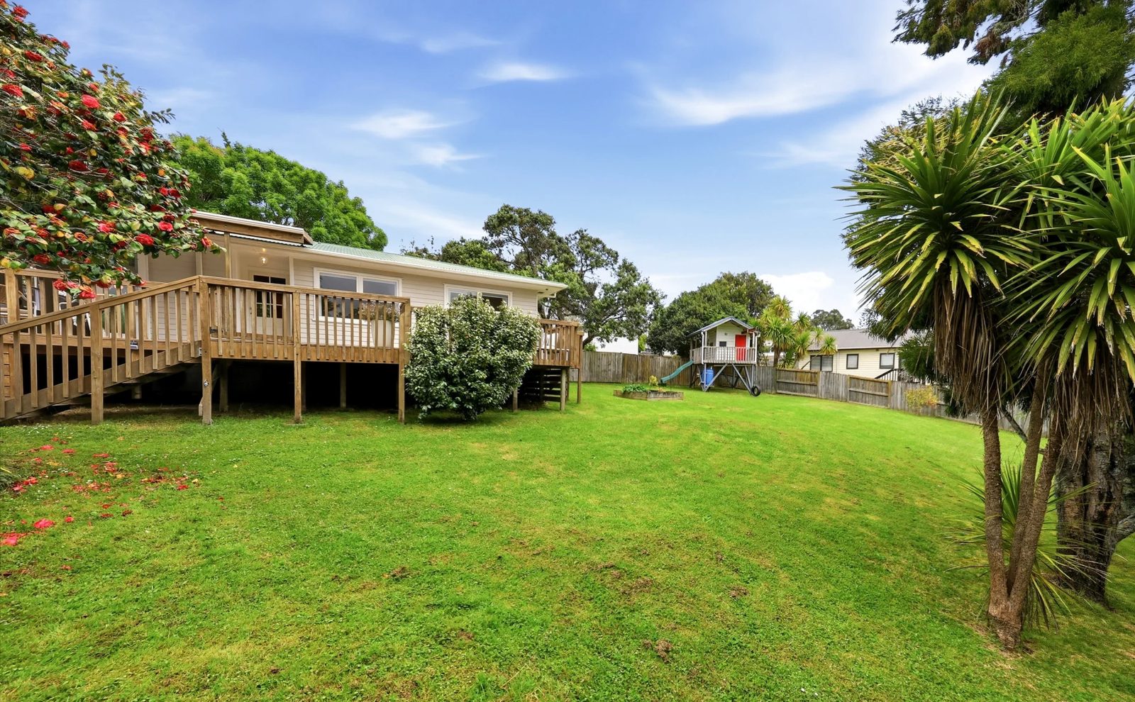34 Fairclough Road, Beach Haven, photo 20