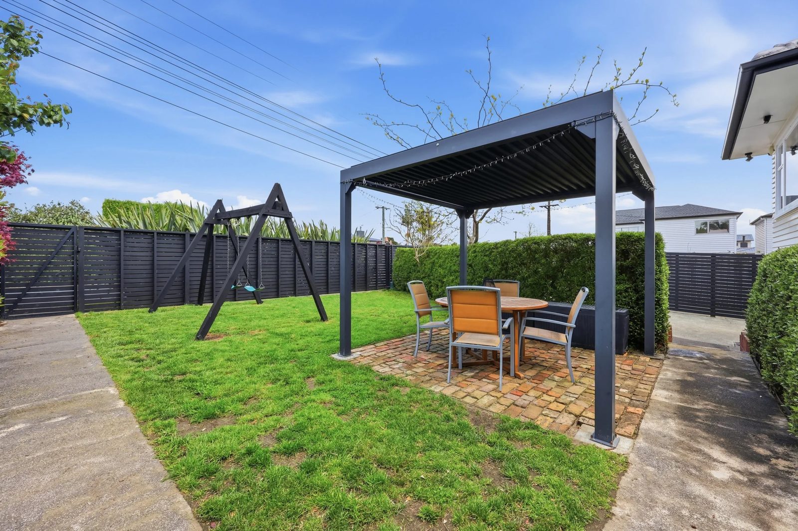 7 Stokes Avenue, Te Atatu Peninsula, photo 11