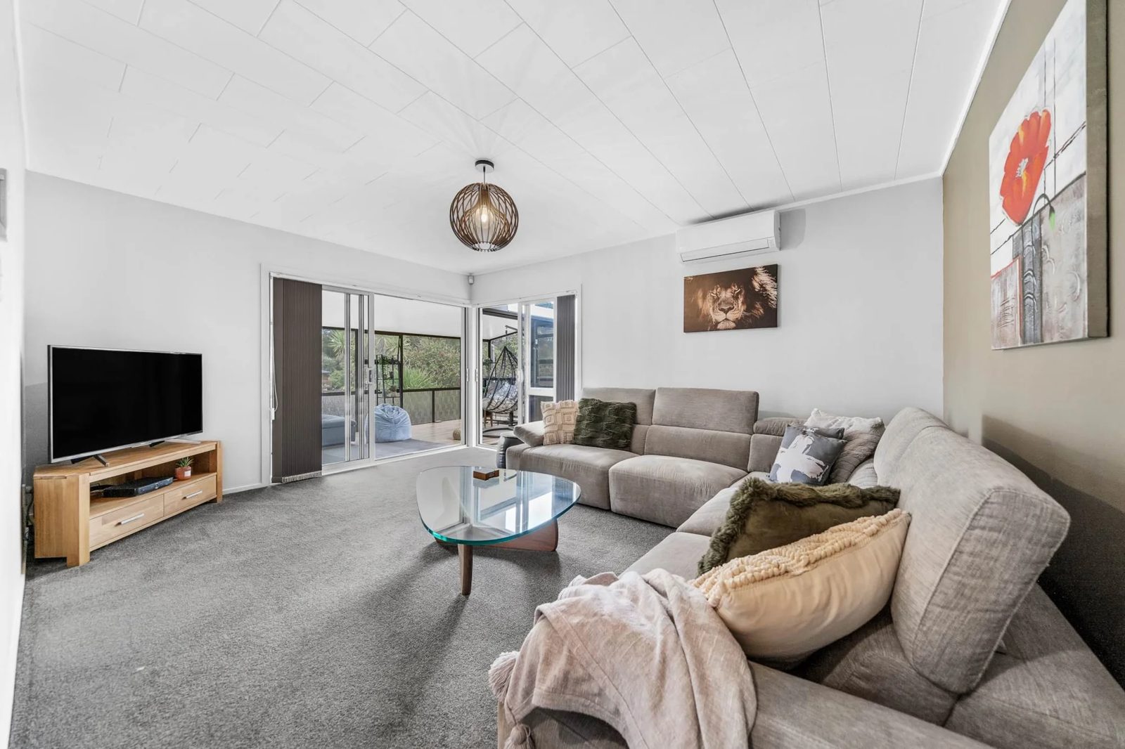 42 Lavery Place, Sunnynook, photo 3