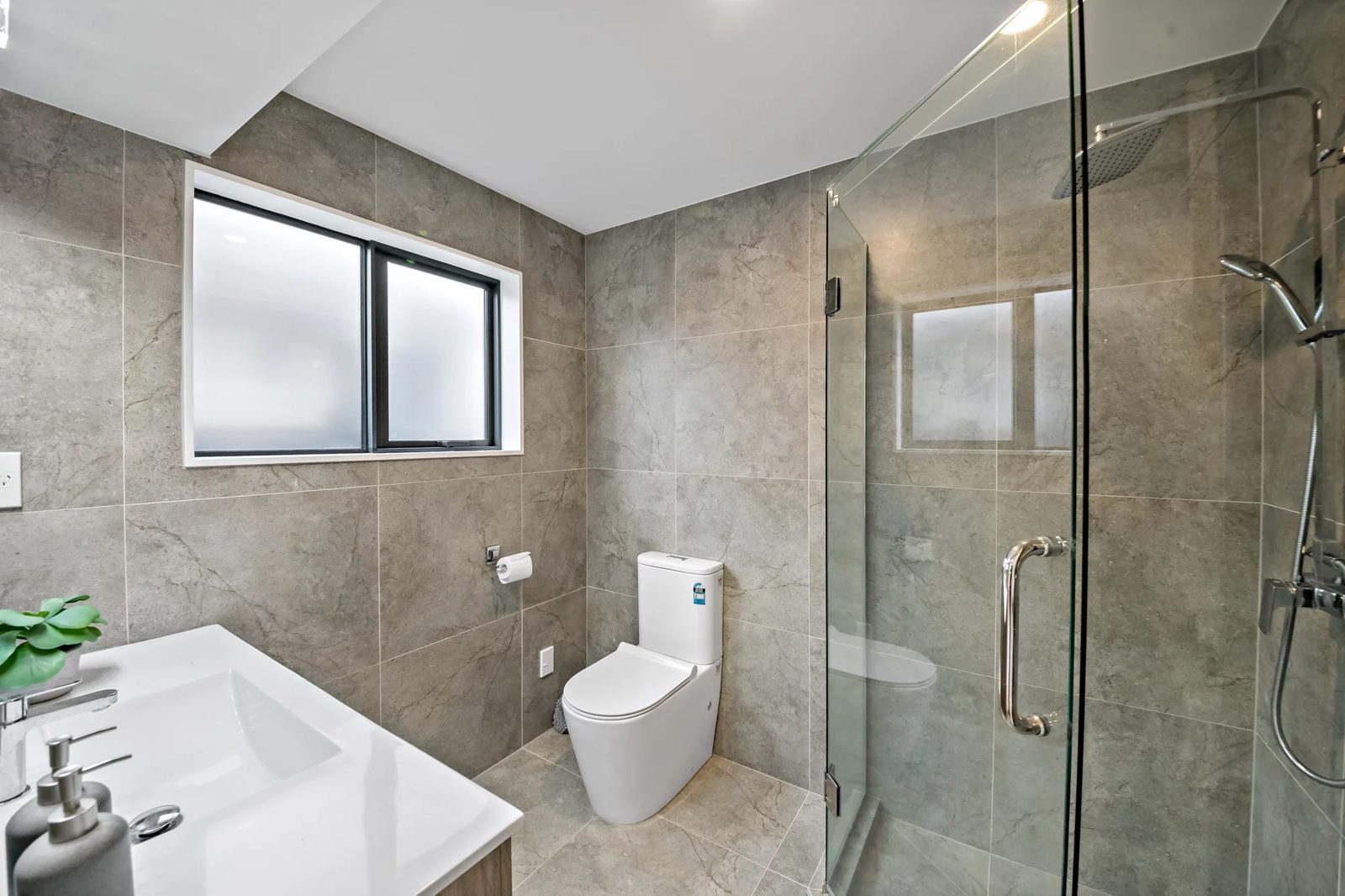 15 Greenfinch Road, Hobsonville, photo 19