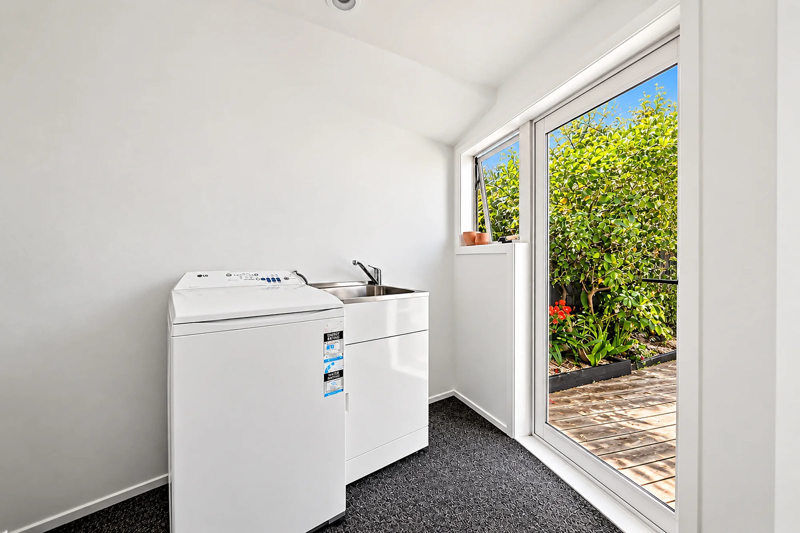 2/9 Sunset Road, Totara Vale, photo 15