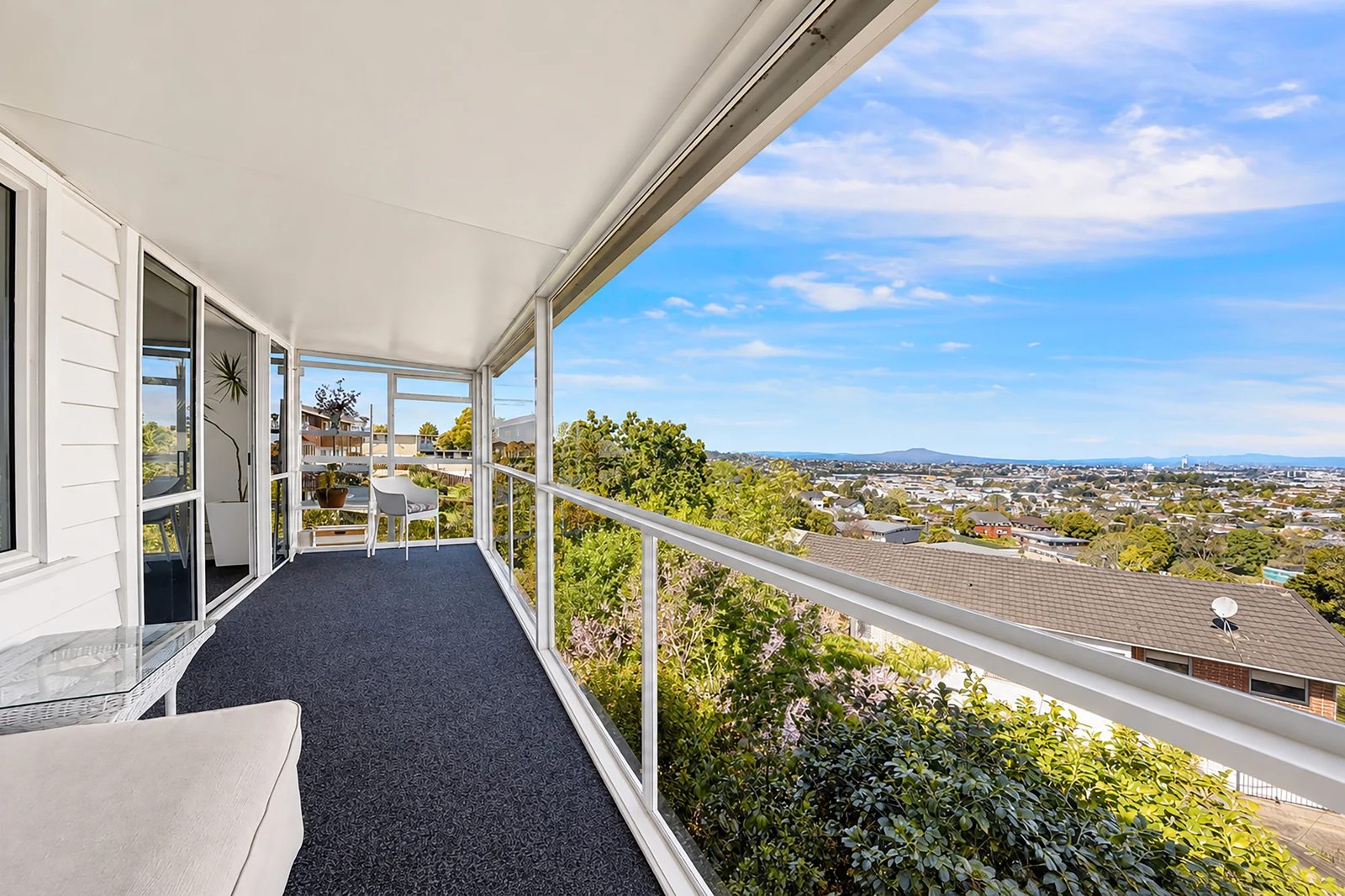 2/9 Sunset Road, Totara Vale, photo 6