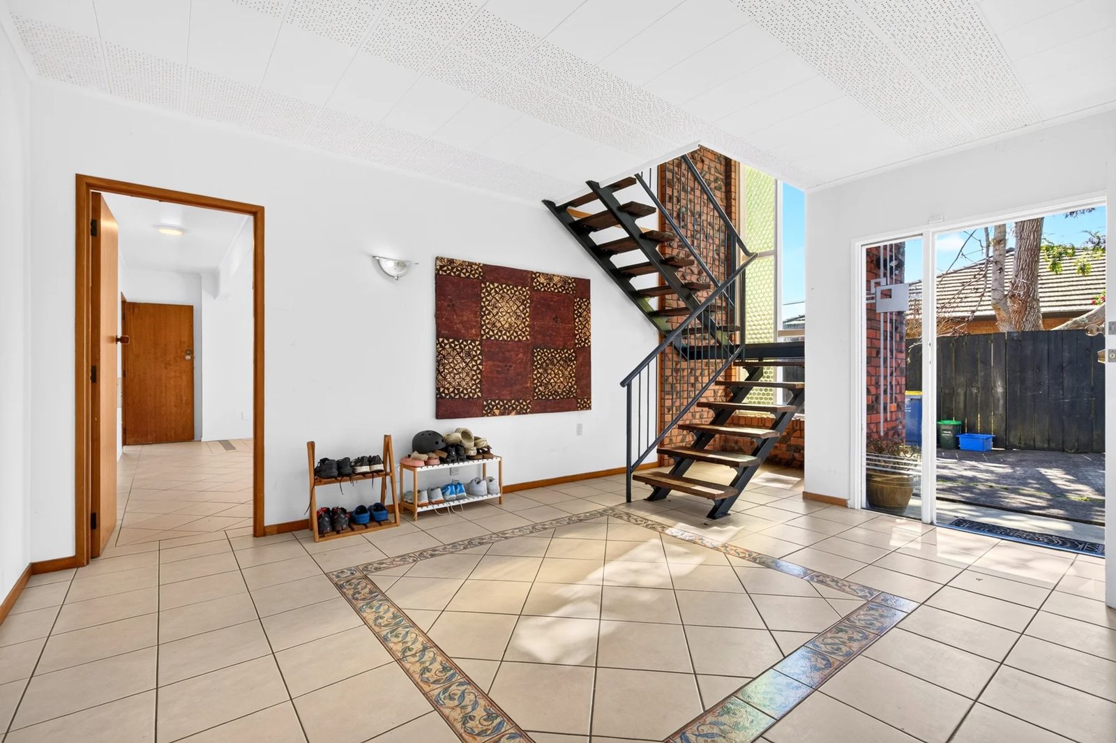 192 Sturges Road, Henderson, photo 15