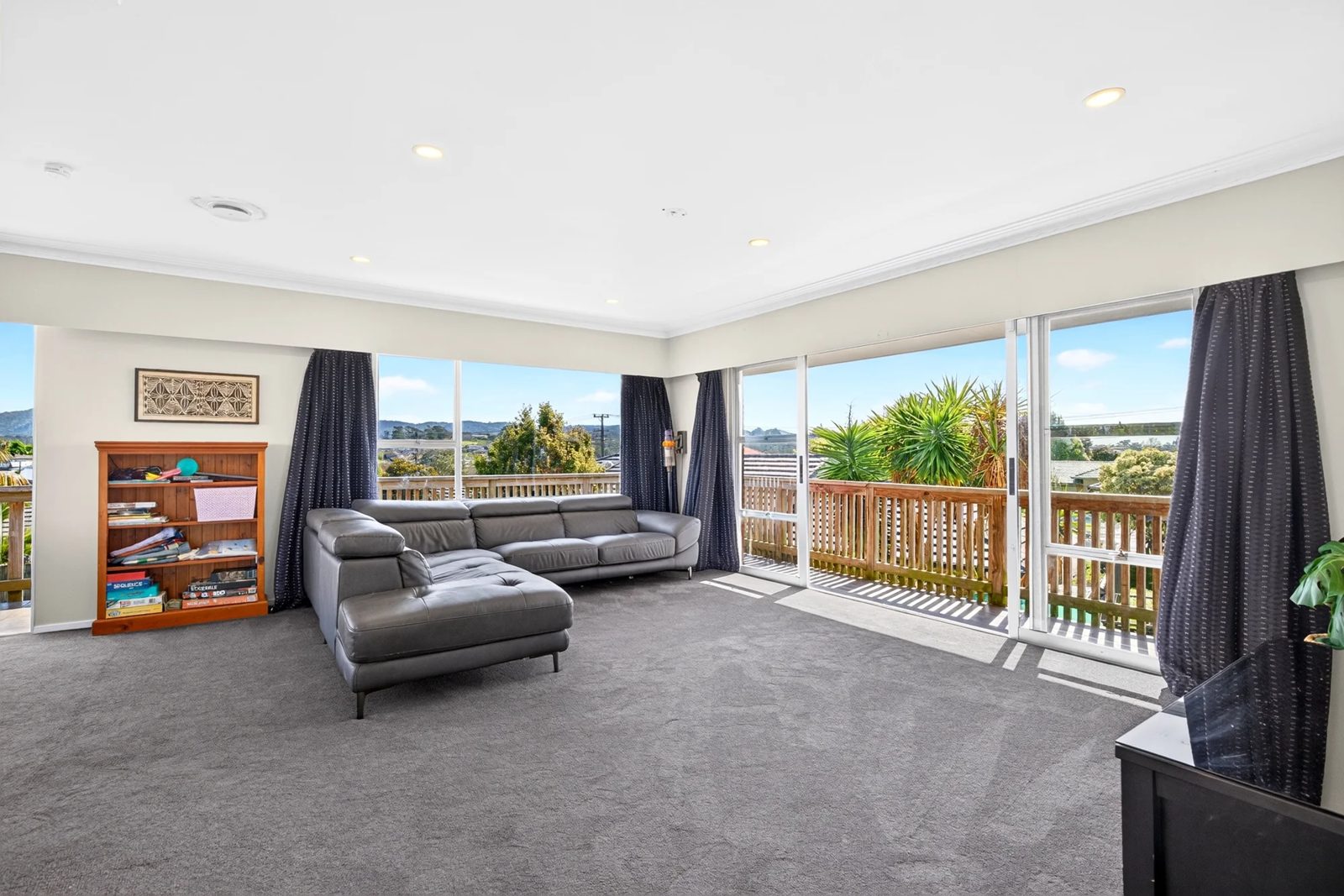 192 Sturges Road, Henderson, photo 3