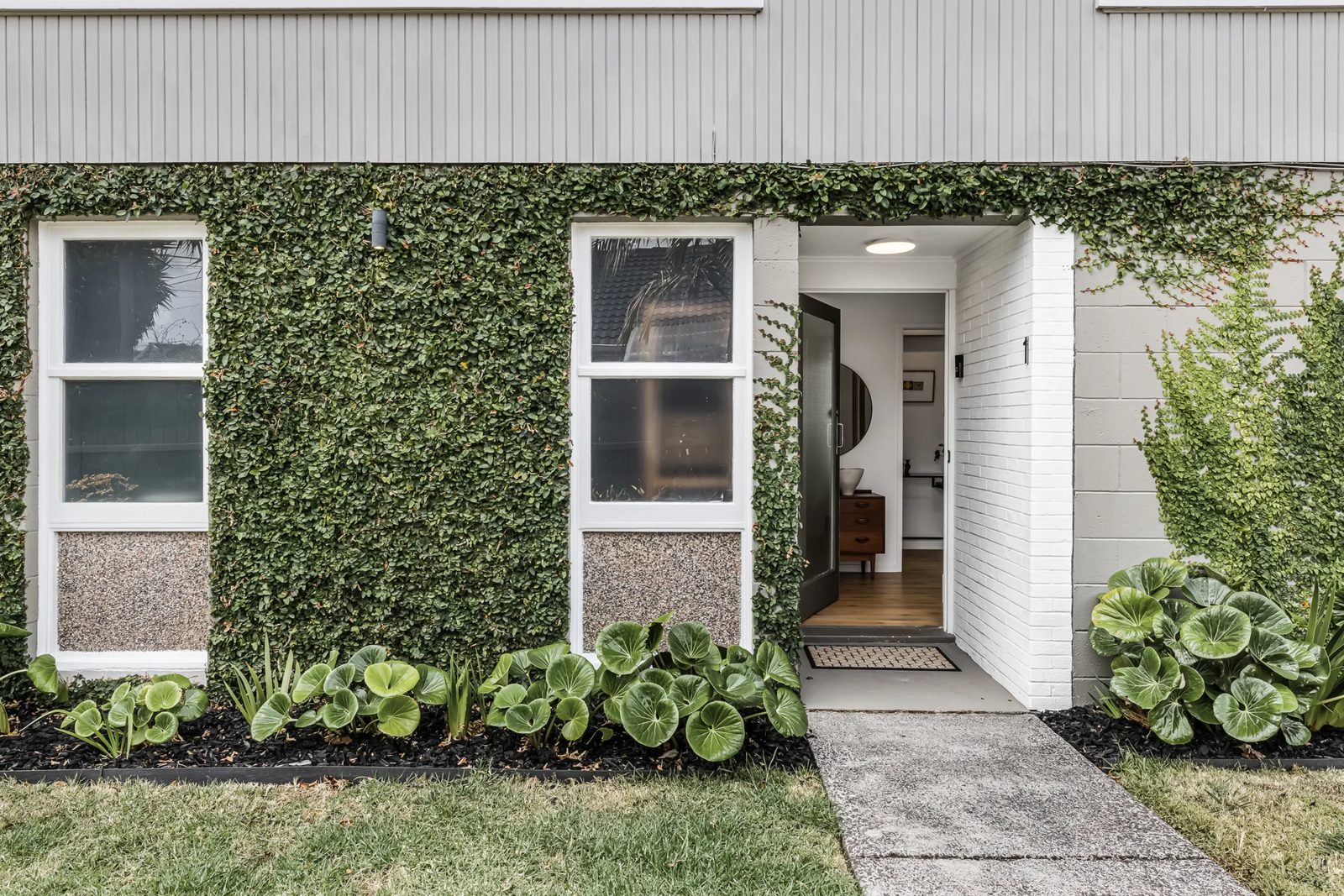 1/9 Buxton Street, Point Chevalier, photo 1