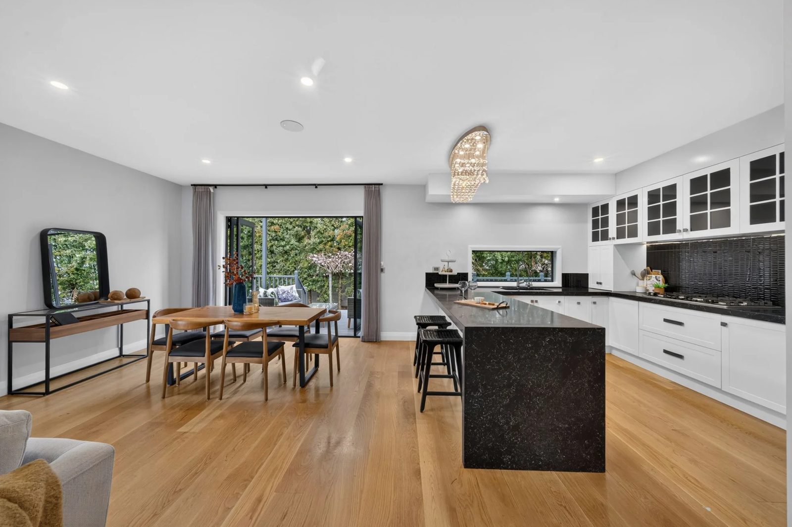 128 Clonbern Road, Remuera, photo 6