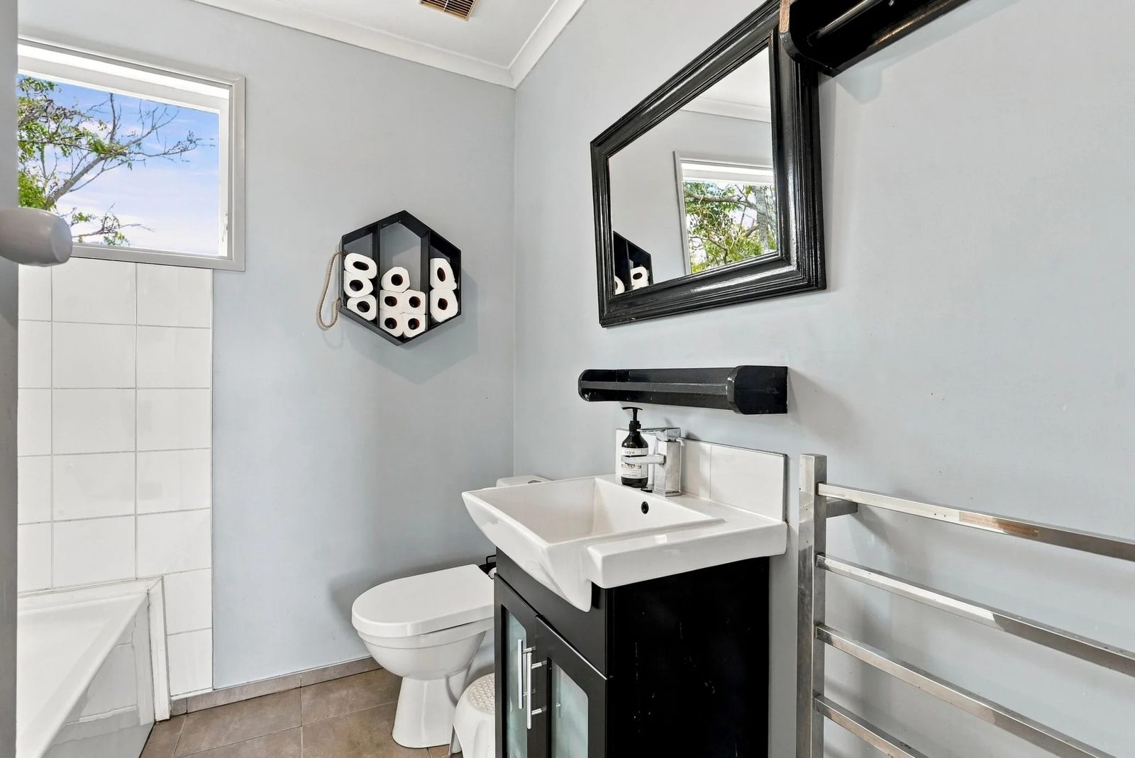 45 Kia Ora Road, Beach Haven, photo 16