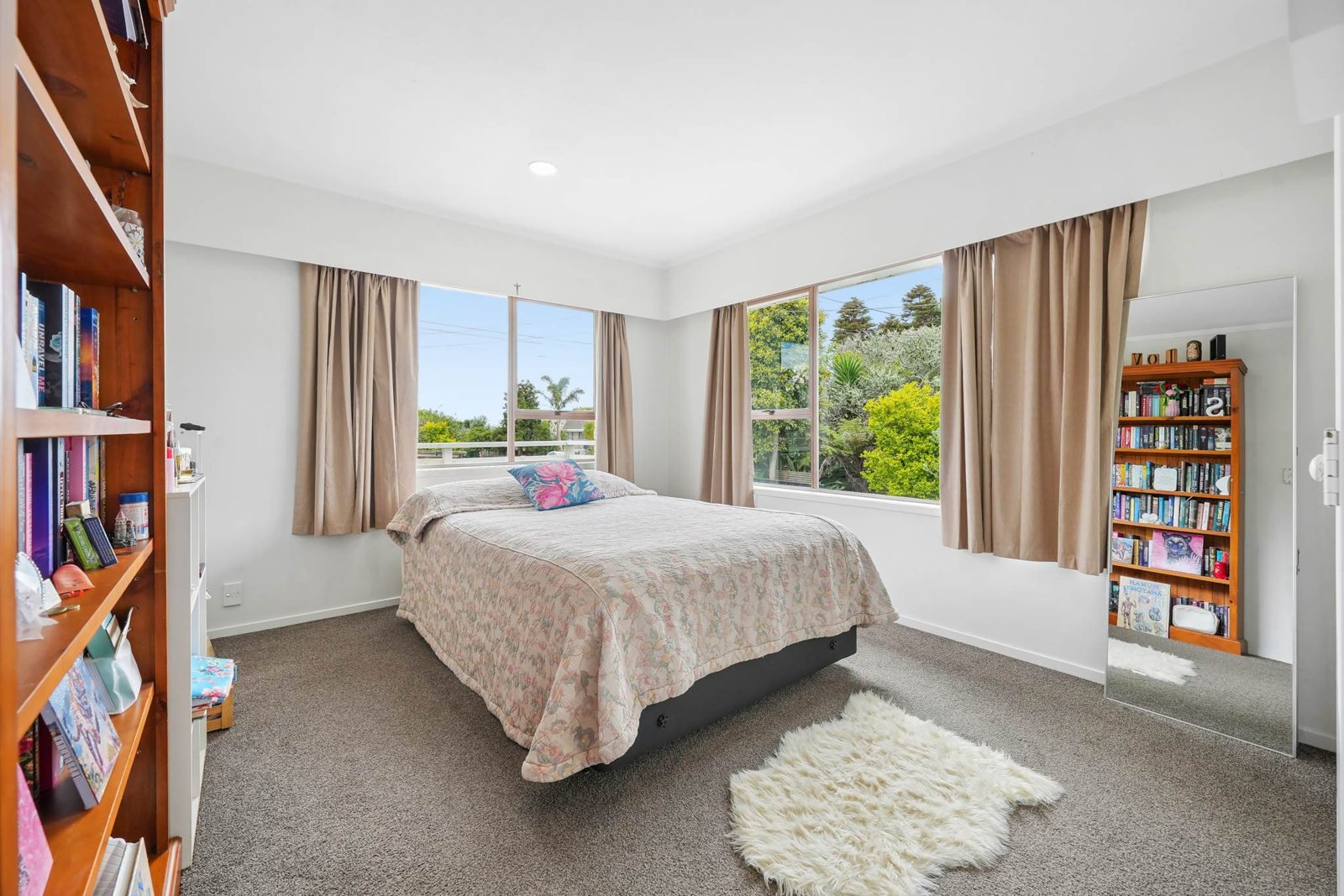 233 Royal Road, Massey, photo 19