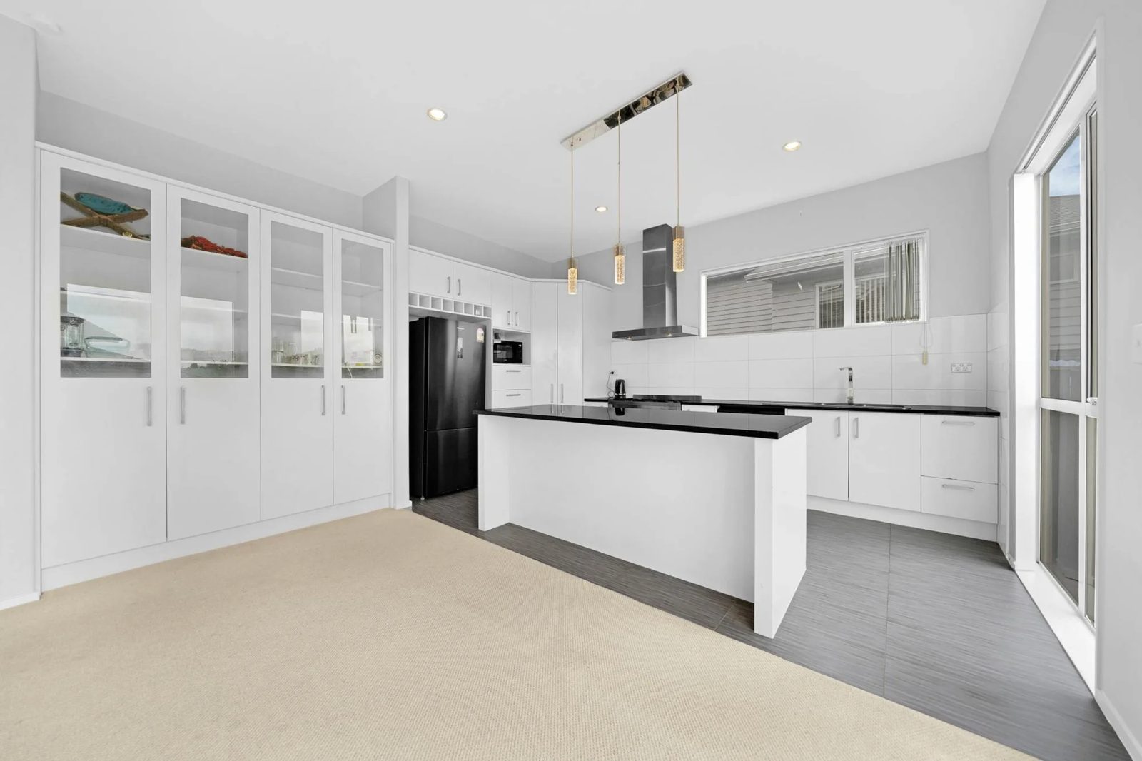 16 Lucca Crescent, Mission Heights, photo 14