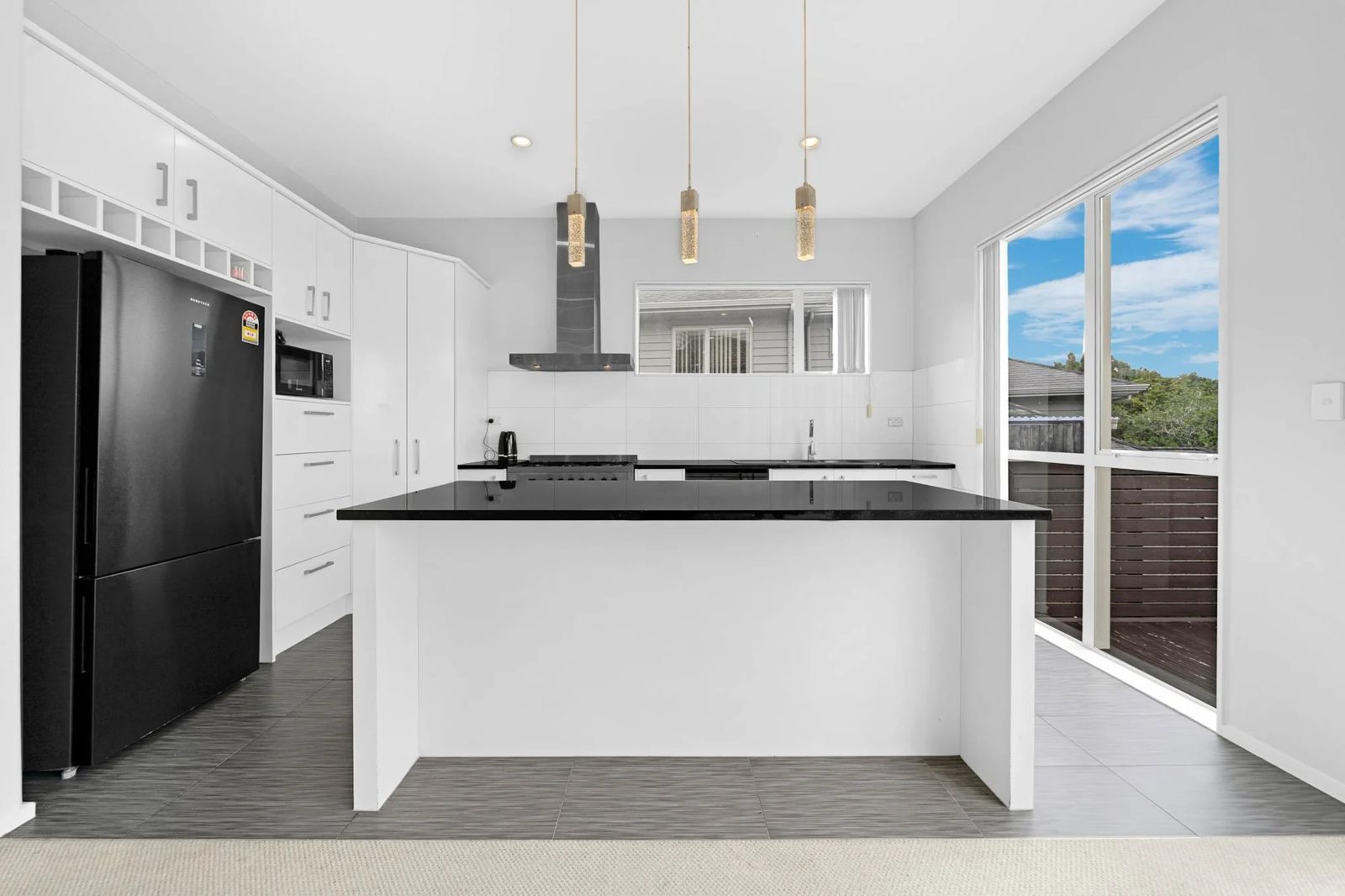 16 Lucca Crescent, Mission Heights, photo 15