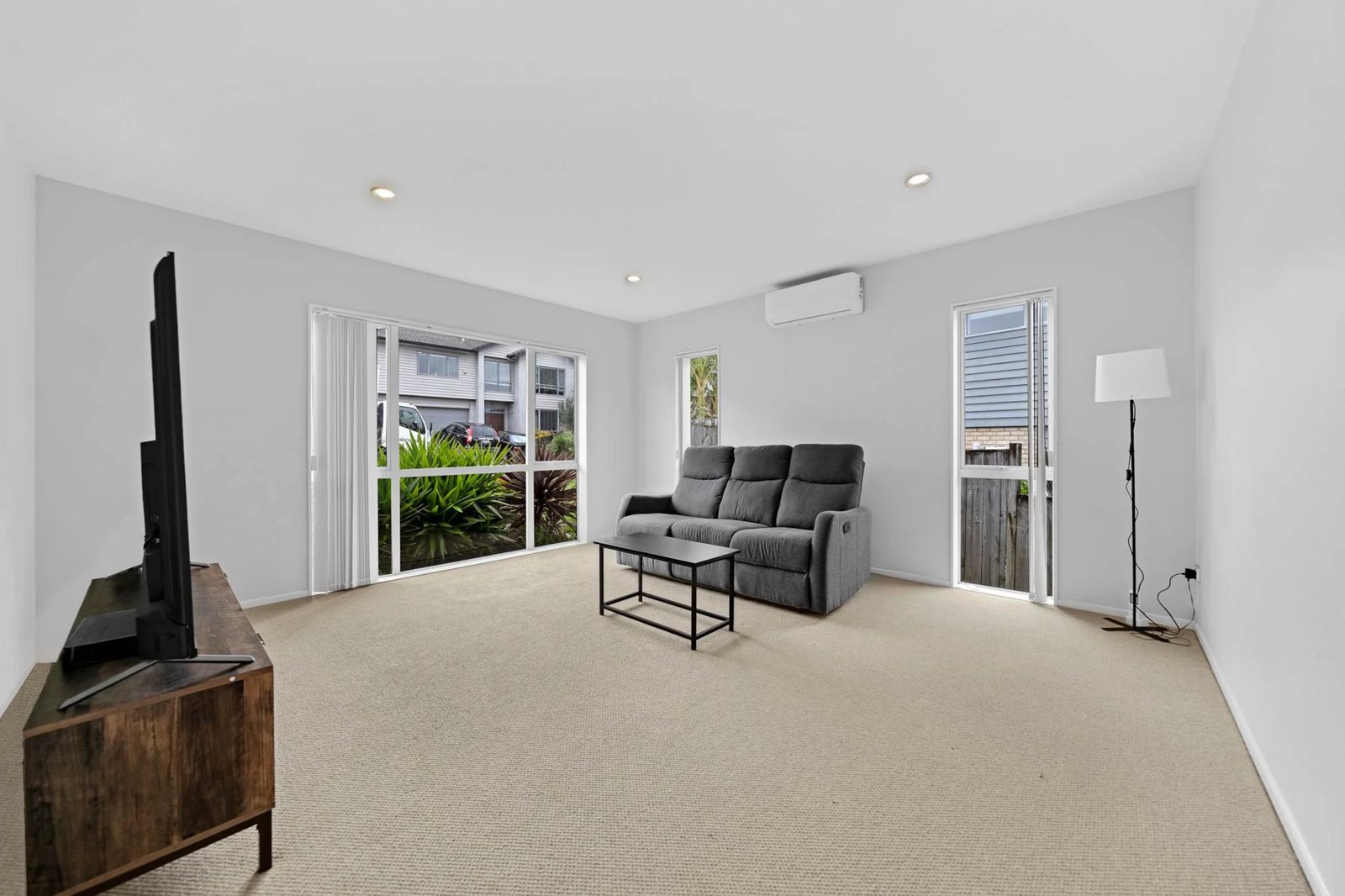16 Lucca Crescent, Mission Heights, photo 17