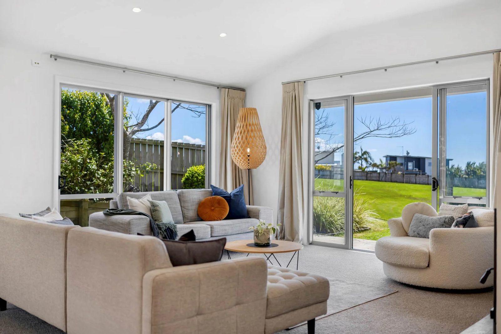 9 Intrepid Crescent, Beachlands, photo 8