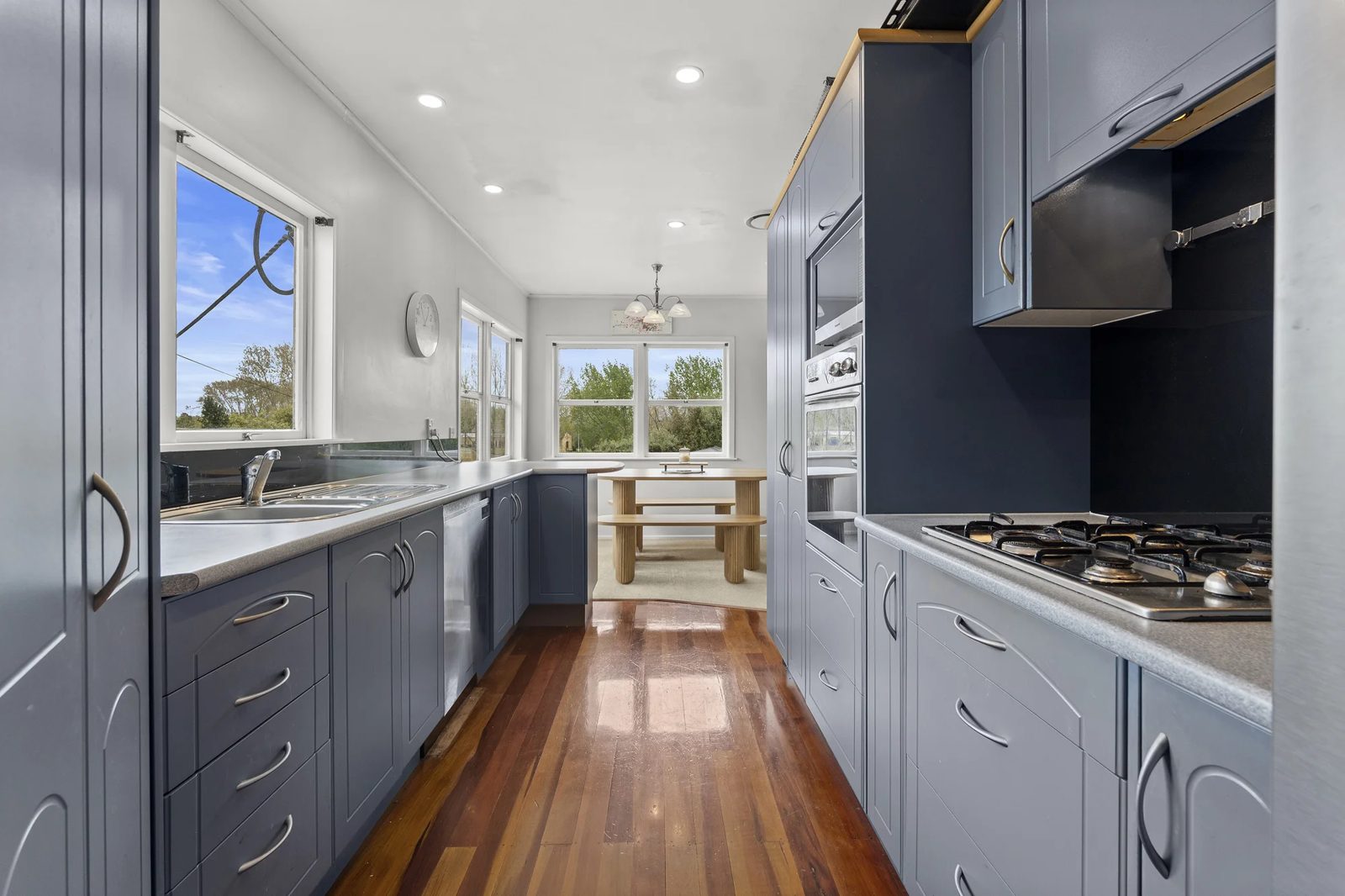 33 Riverhead Road, Kumeu, photo 4
