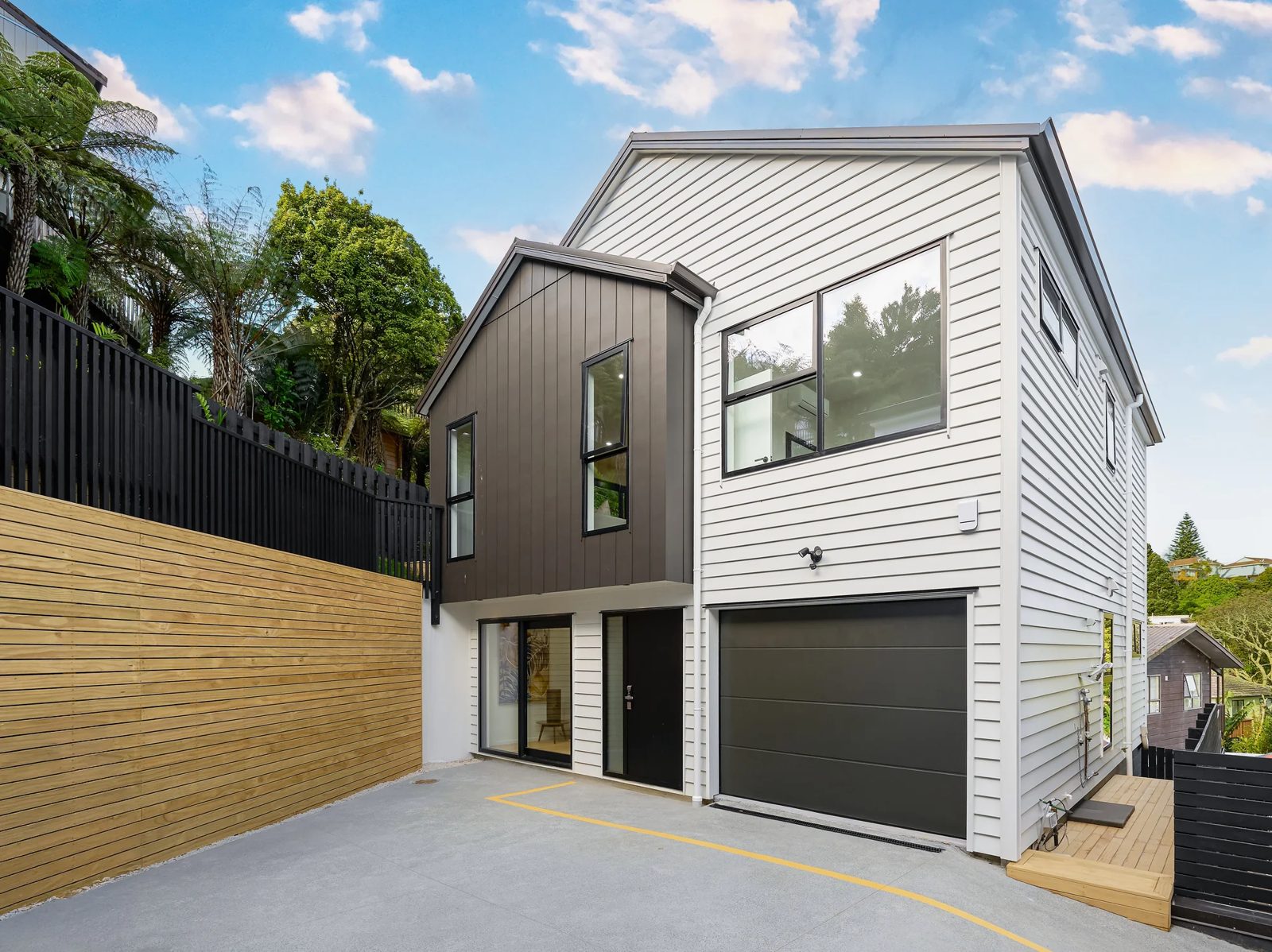 20D Barker Rise, Northcross, photo 1