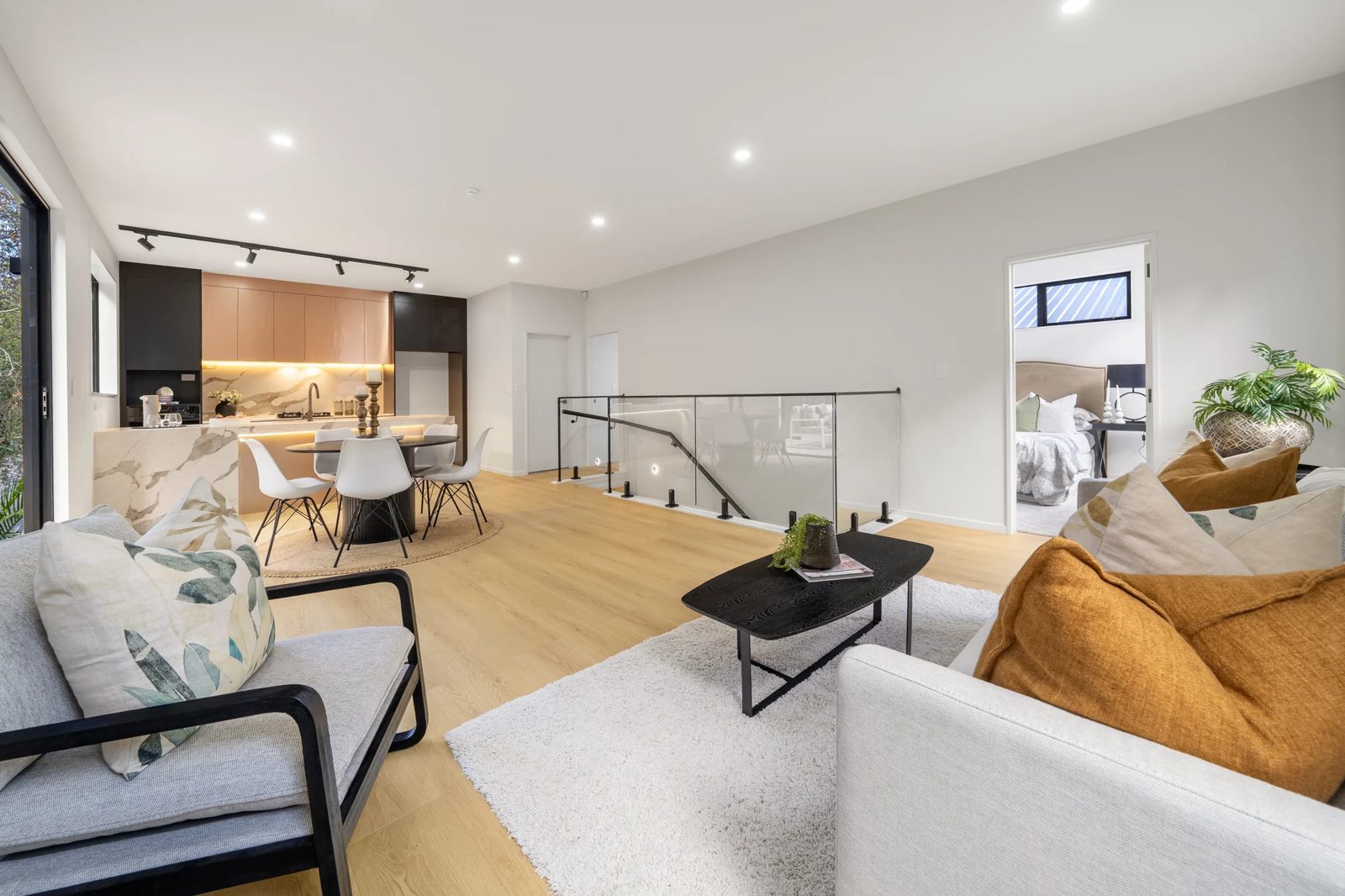 20D Barker Rise, Northcross, photo 8