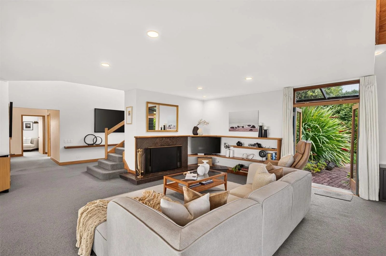 153 Beach Road, Castor Bay, photo 20