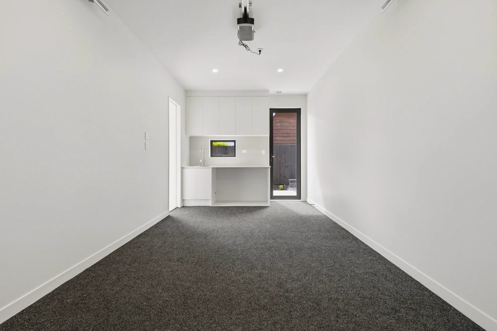 28 Dakota Avenue, Beach Haven, photo 15