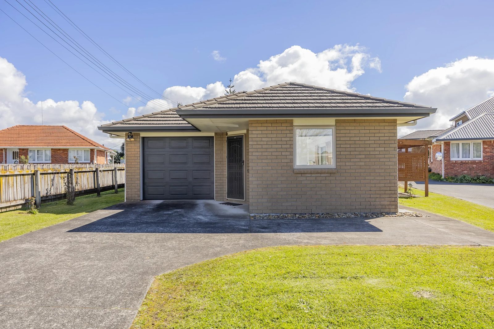 18A Duncan Avenue, Te Atatu South, photo 13