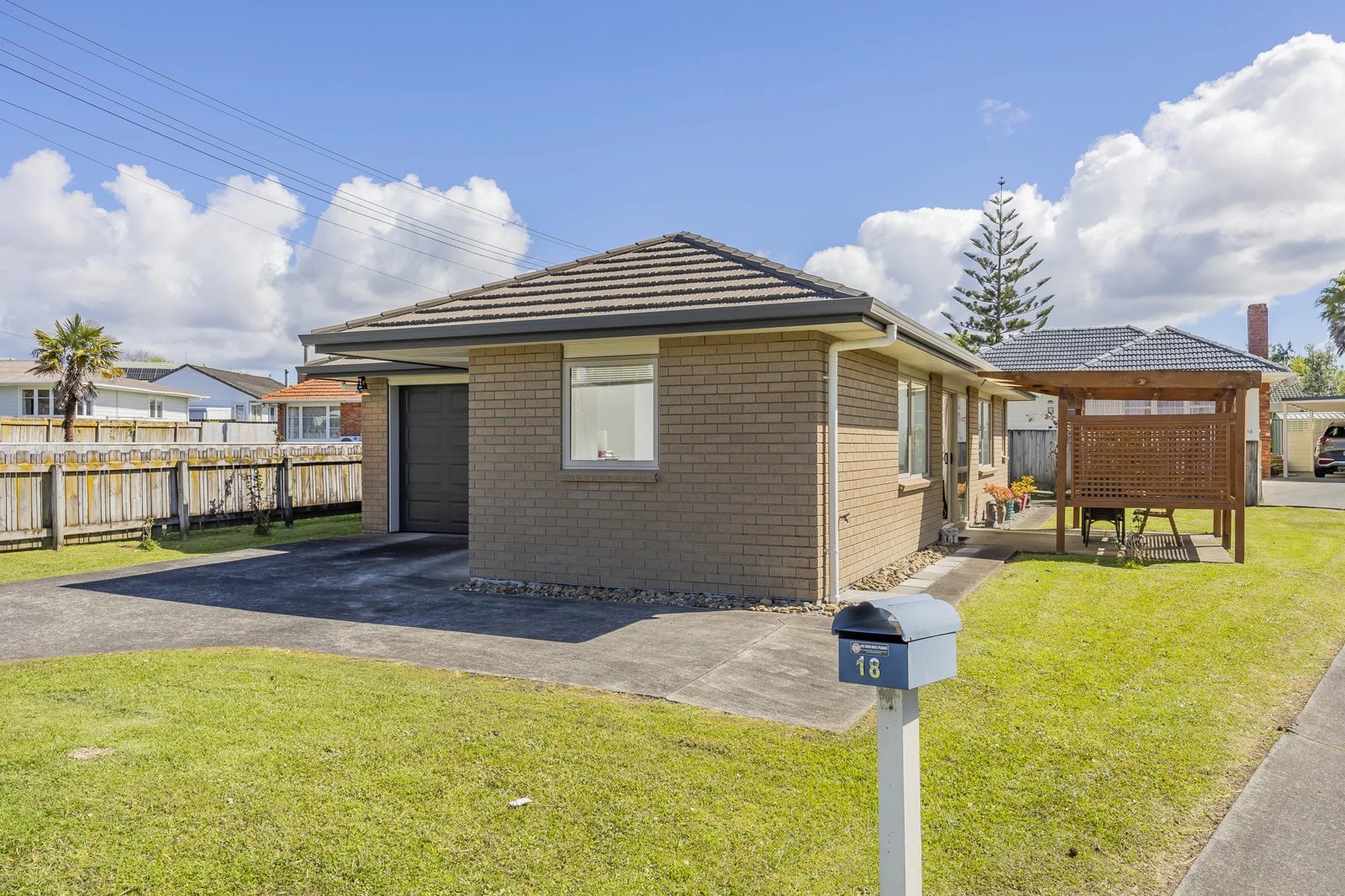 18A Duncan Avenue, Te Atatu South, photo 14