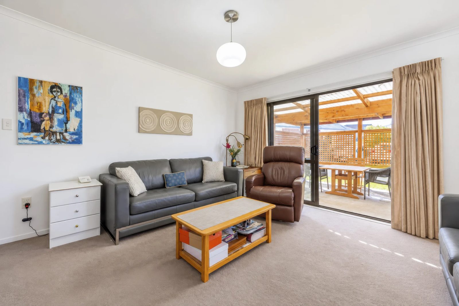 18A Duncan Avenue, Te Atatu South, photo 7