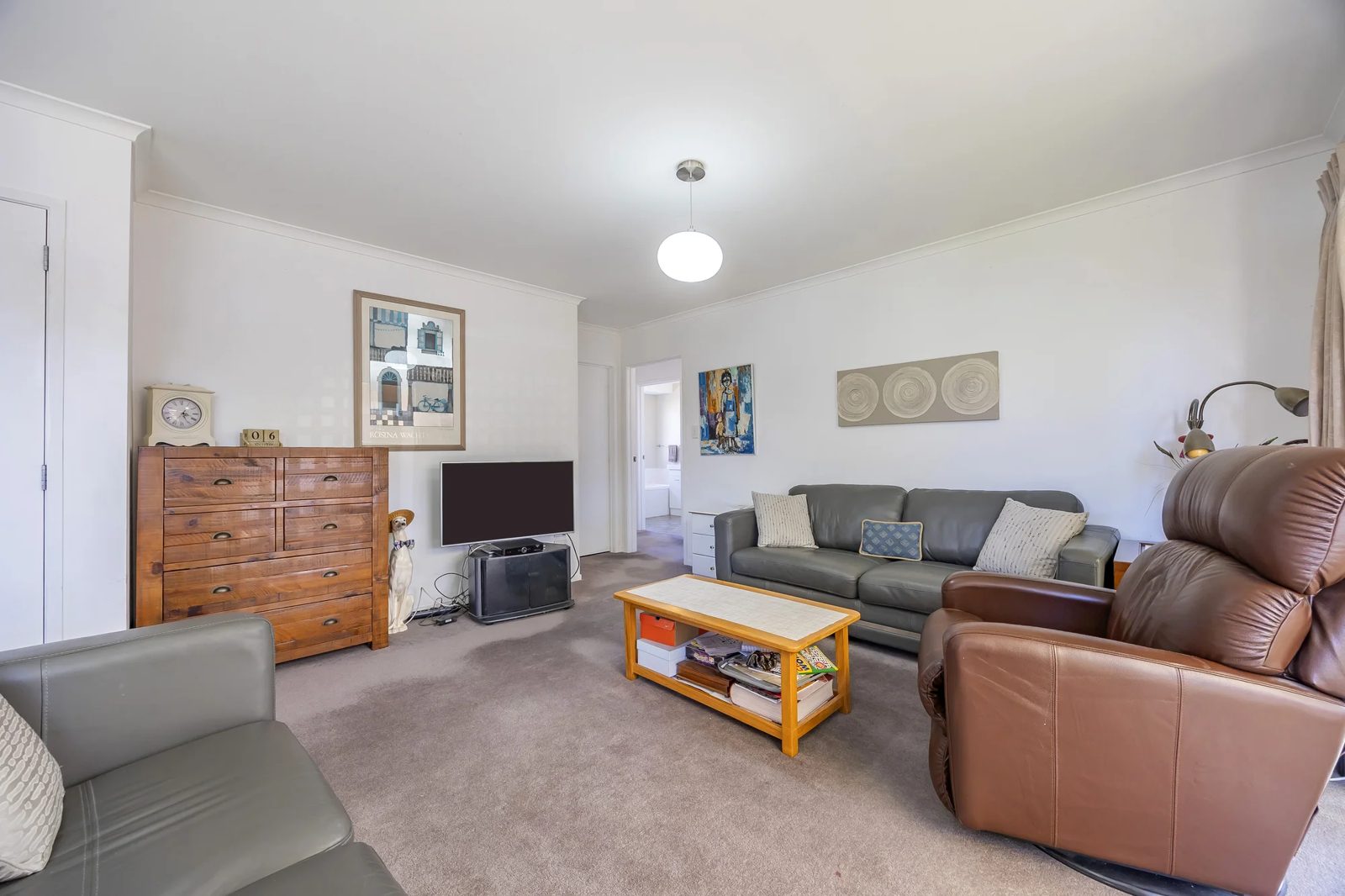 18A Duncan Avenue, Te Atatu South, photo 9
