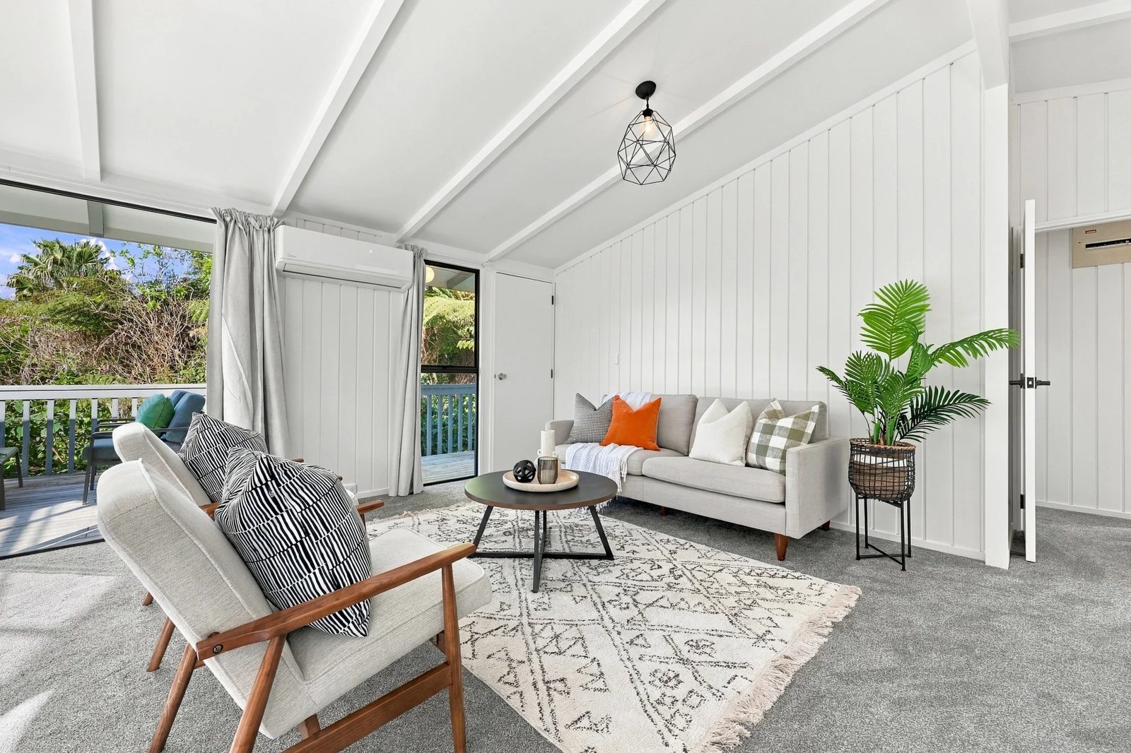 79A Rangatira Road, Beach Haven, photo 3