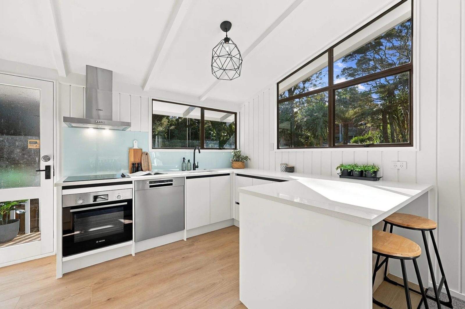 79A Rangatira Road, Beach Haven, photo 4