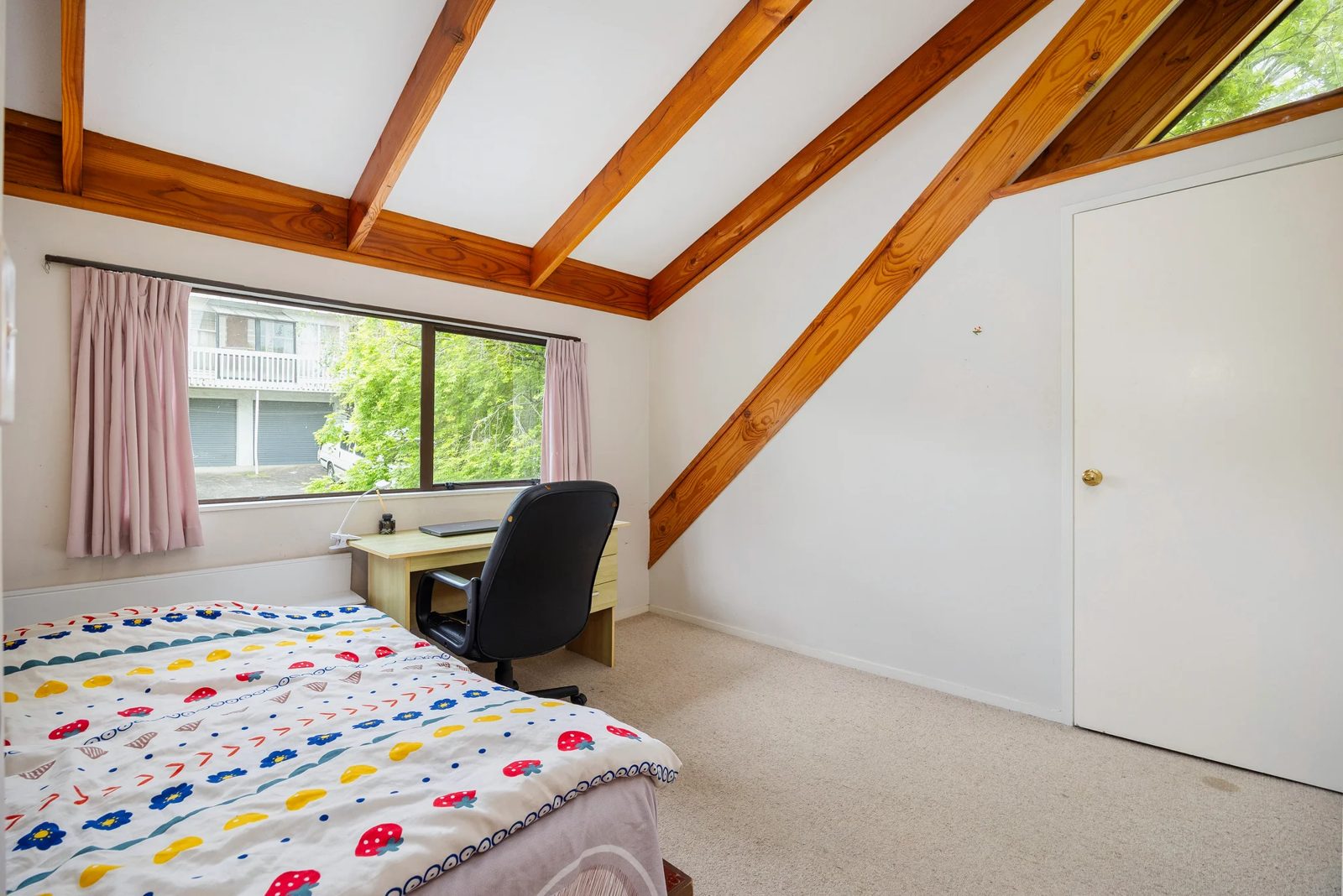 1260 New North Road, Avondale, photo 15