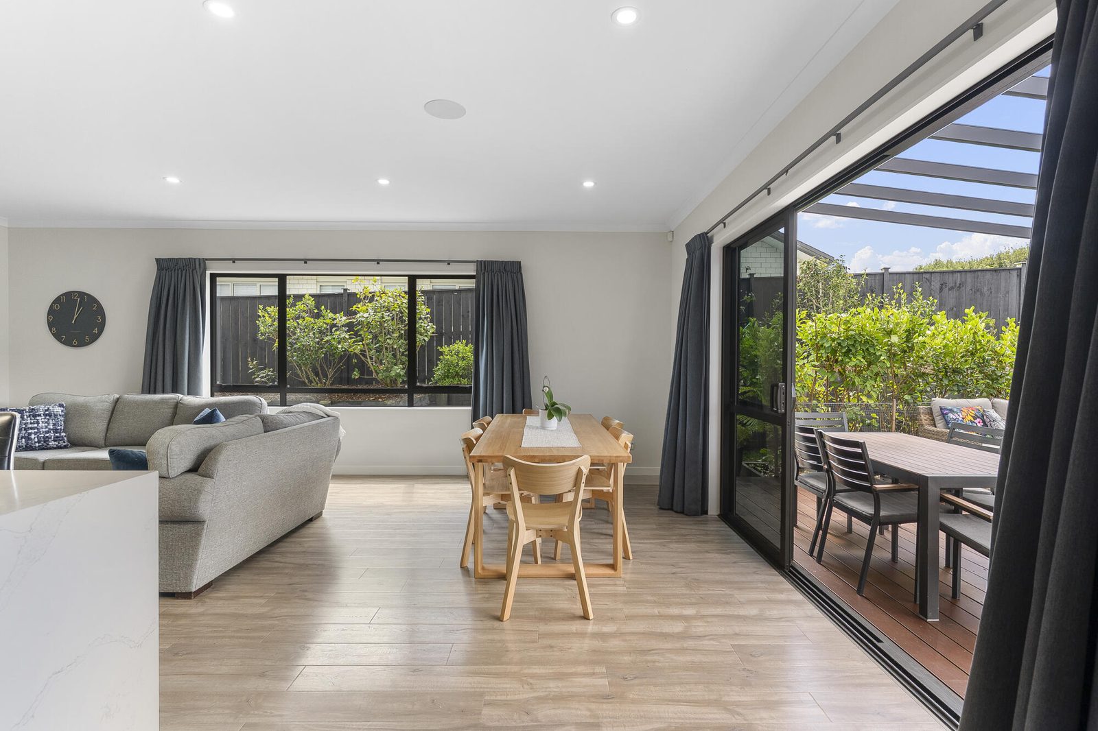 8 Keshvara Road, Beachlands, photo 11