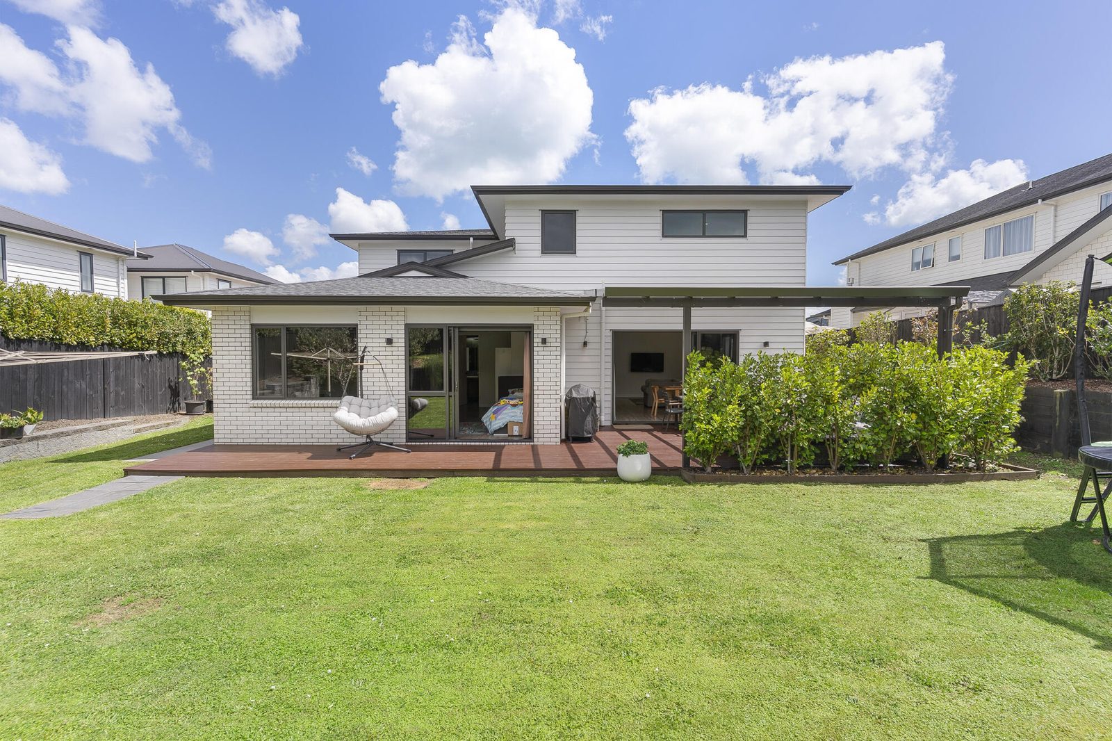 8 Keshvara Road, Beachlands, photo 5