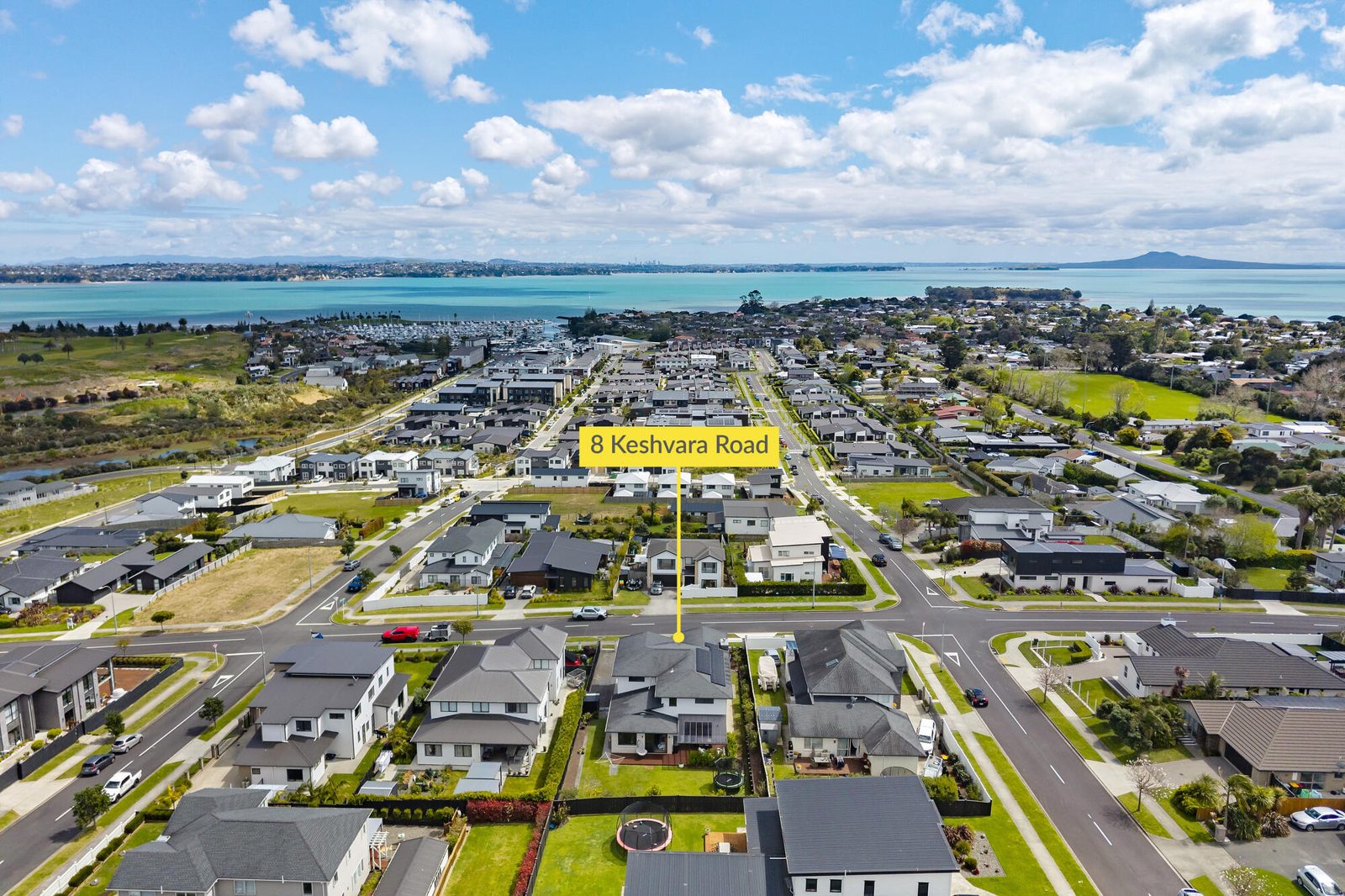8 Keshvara Road, Beachlands, photo 6