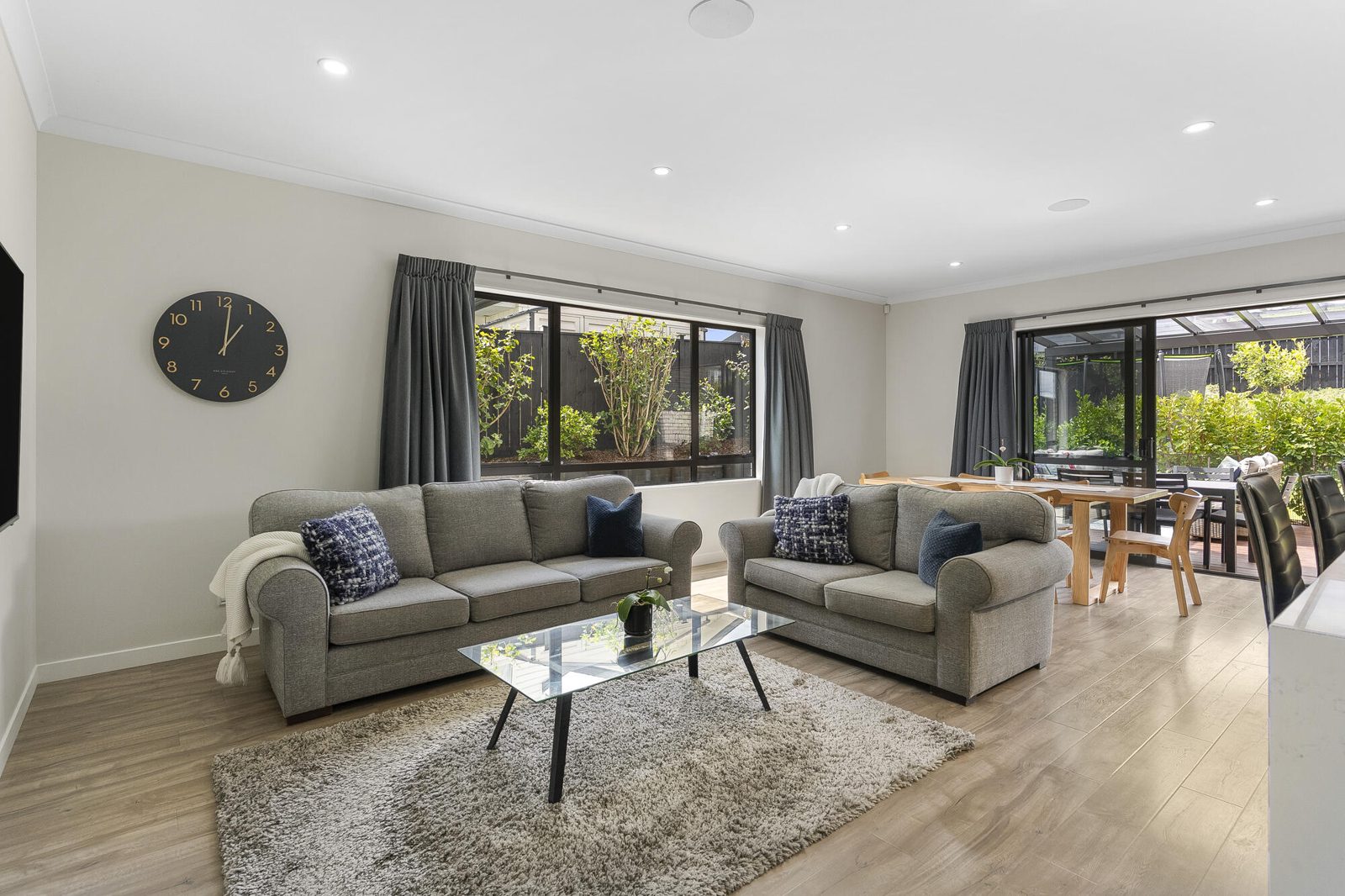 8 Keshvara Road, Beachlands, photo 10