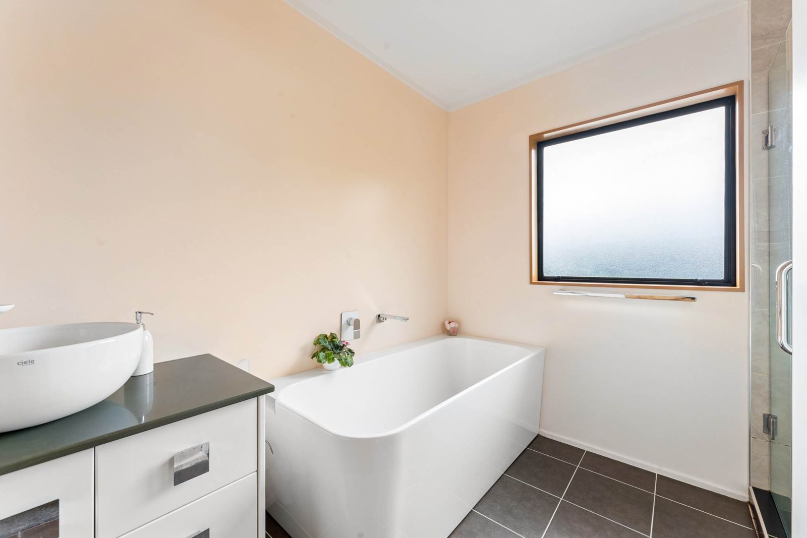 1/19 Greenvalley Rise, Glenfield, photo 10